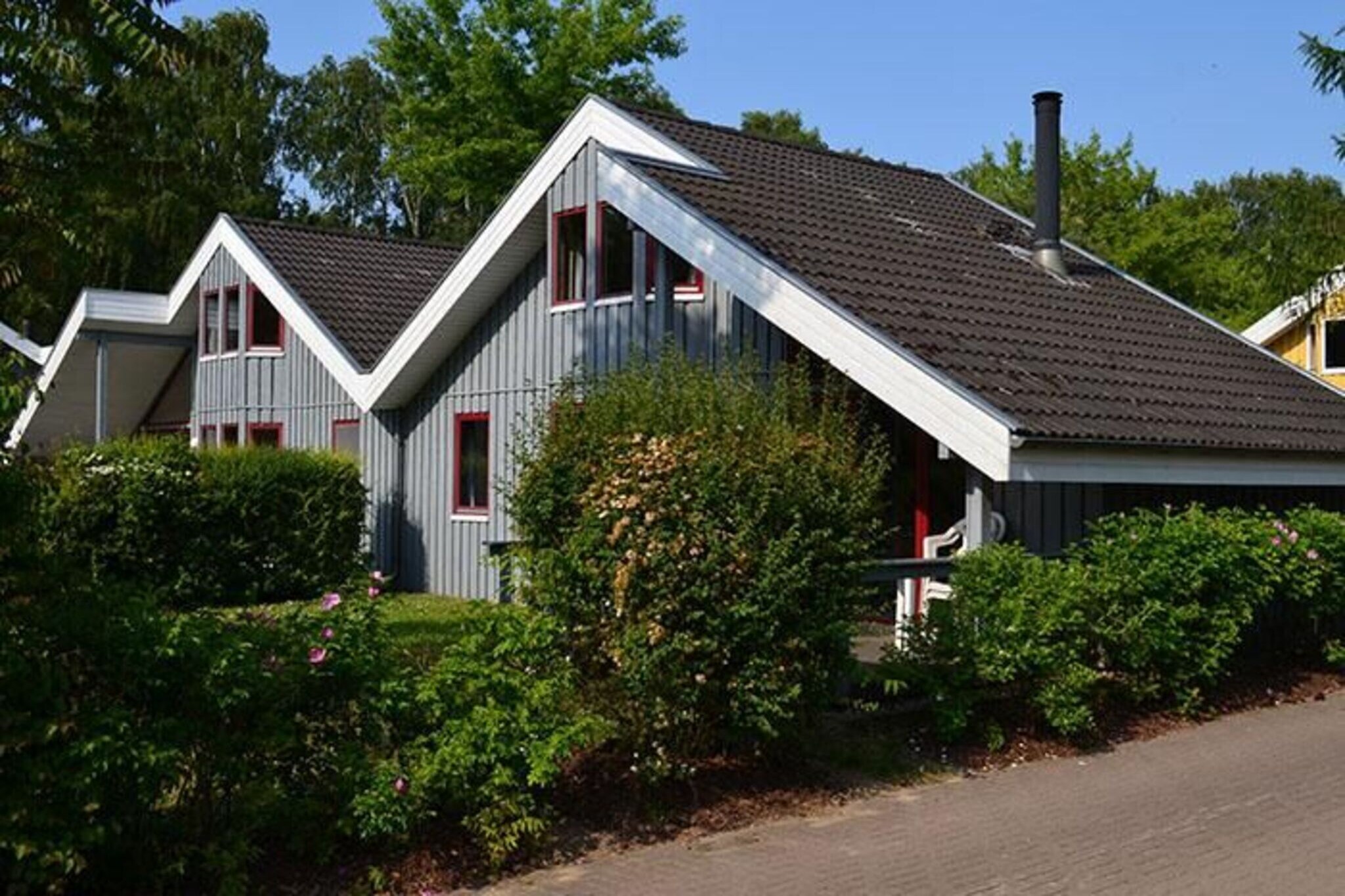 Exterior Summer