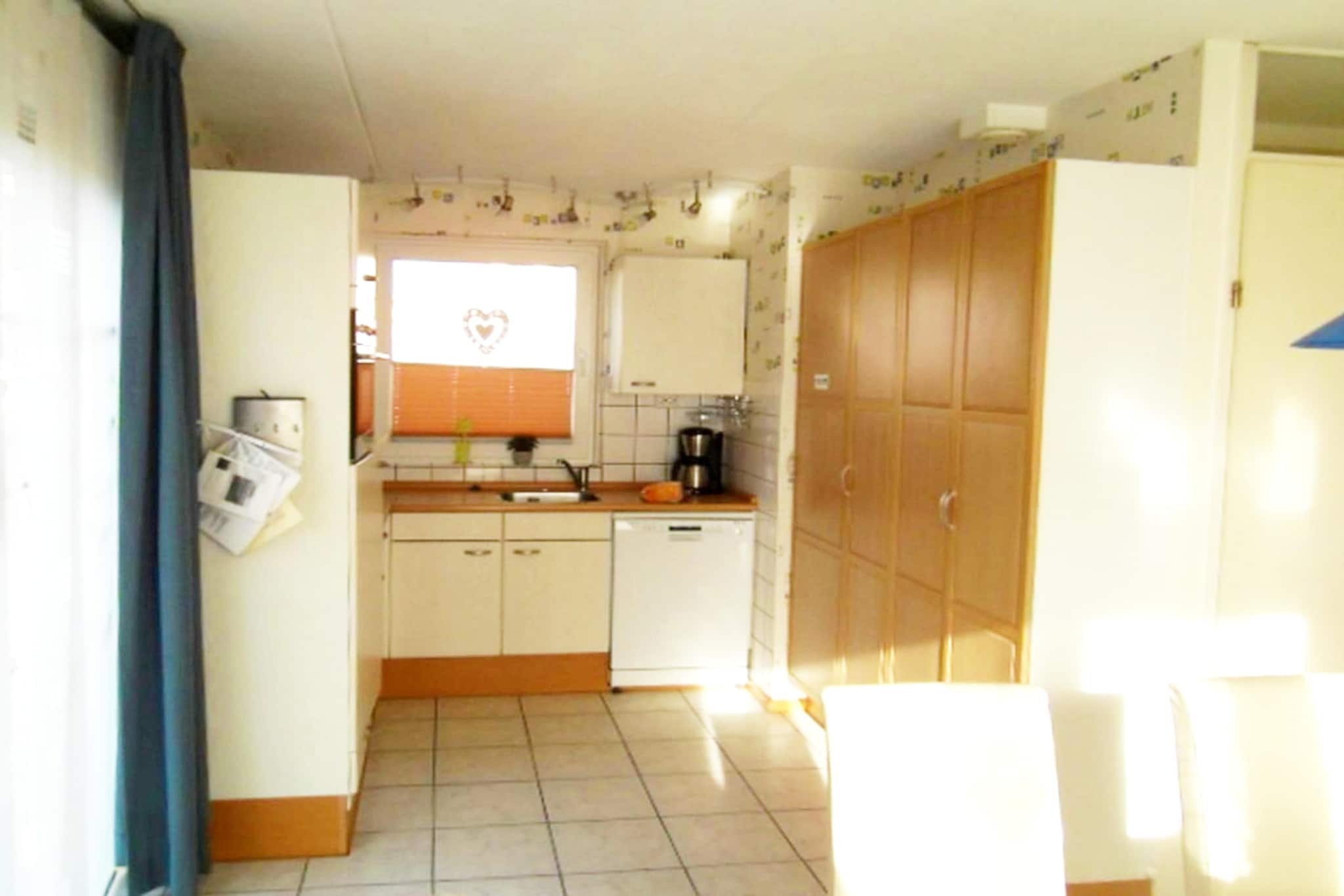 Scheldeveste 140 Zwin Breskens - Kitchen
