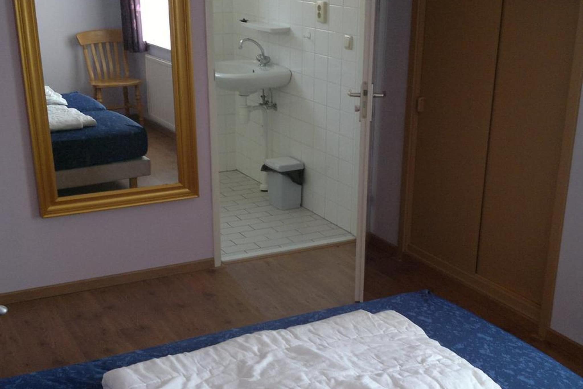 Bed Room