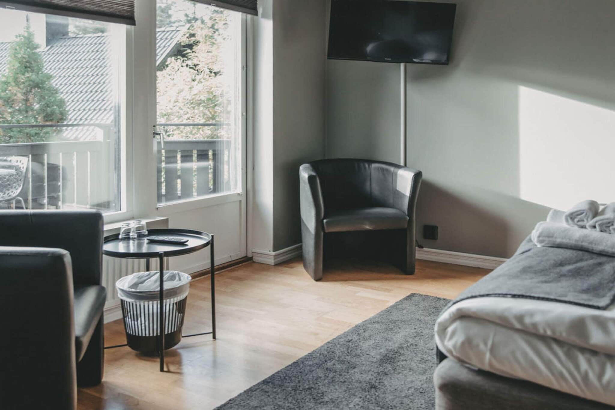 Appealing vacation home with free breakfast - Indoor