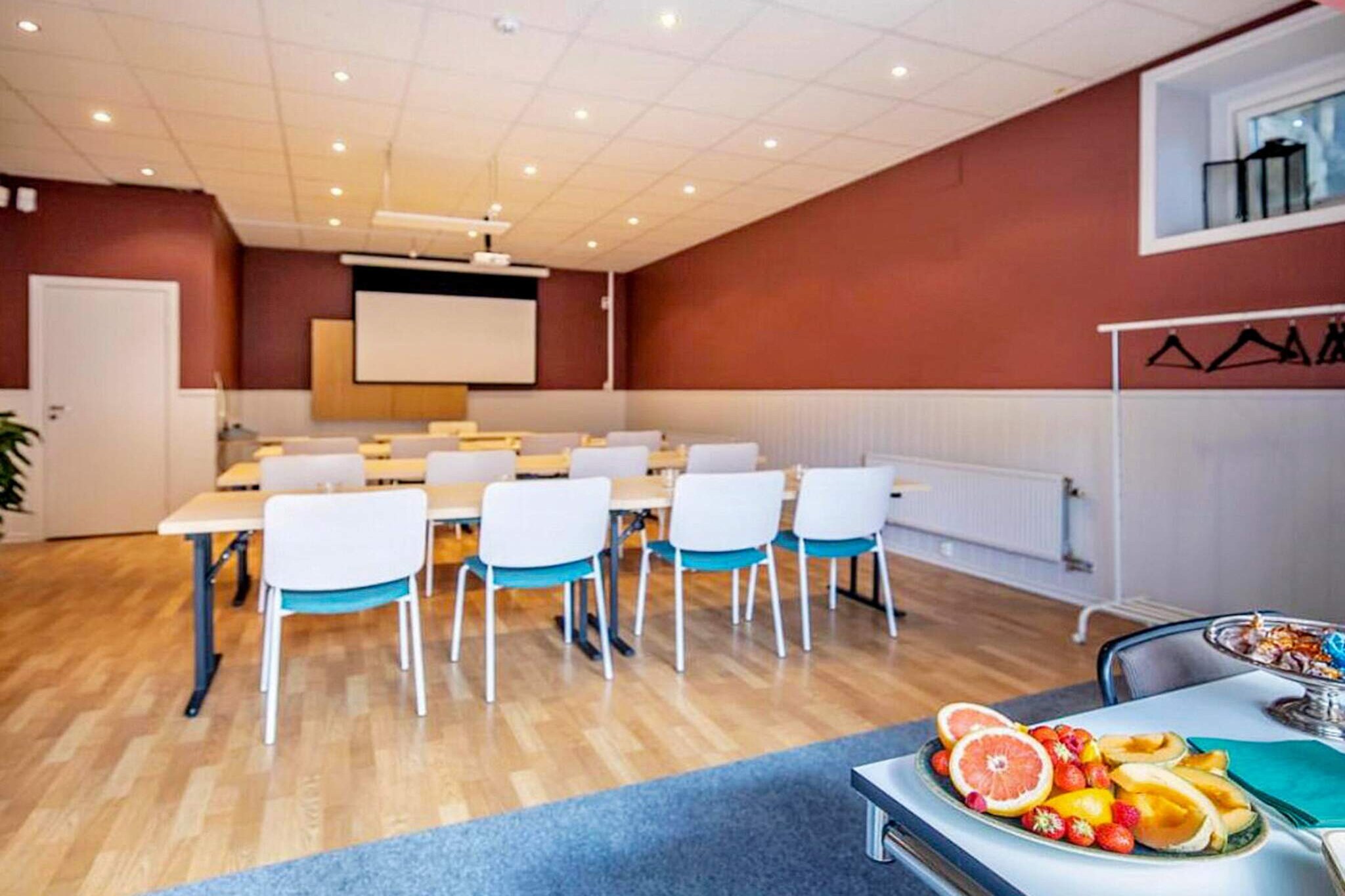 Mooie 4-sterrenhotelkamer met gratis ontbijt - Binnen