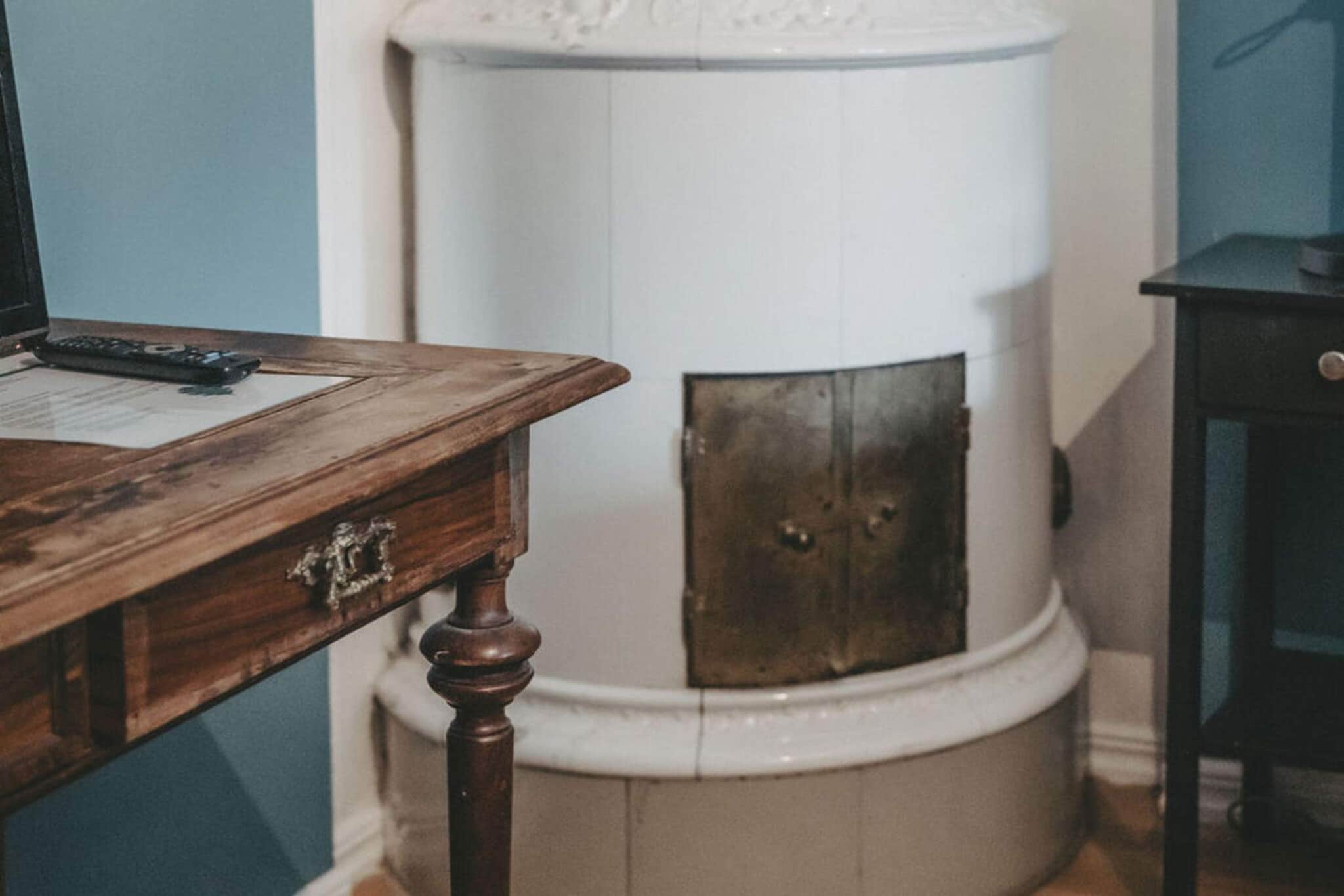 Gezellige kamer met gratis ontbijt - Binnen