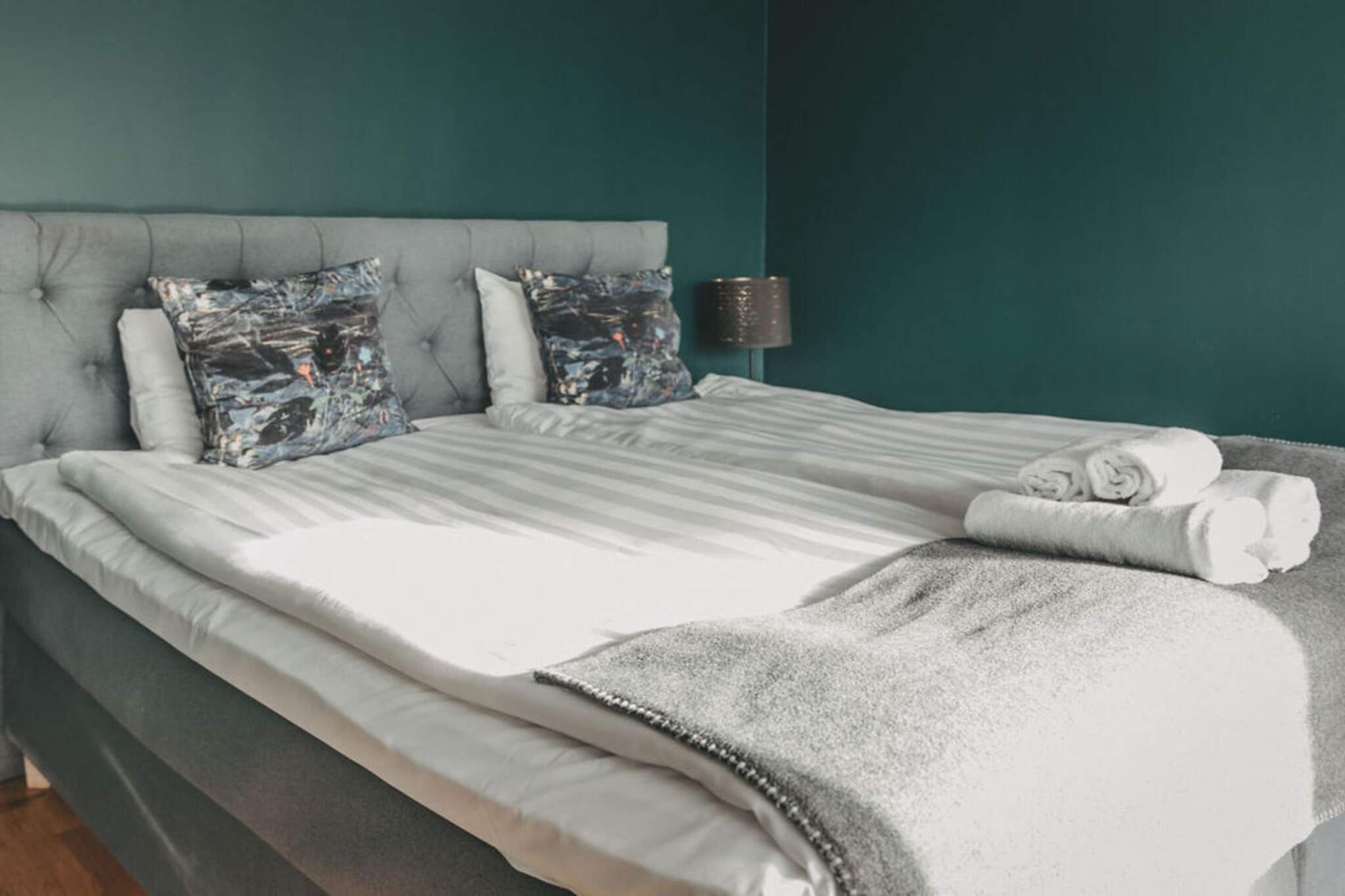 Lively vacation home with free breakfast - Indoor