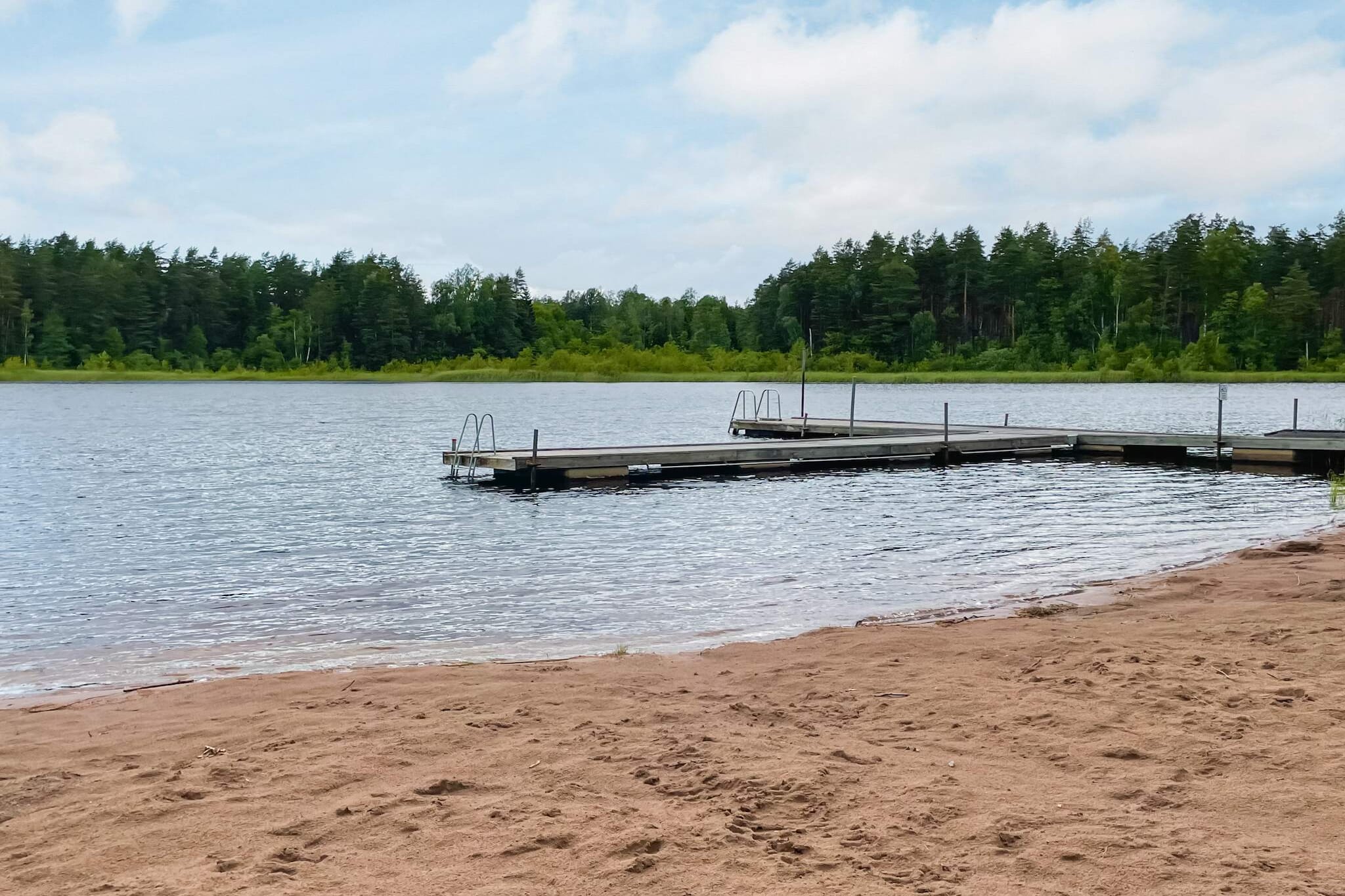Charmant huisje aan het meer in Torsebo - Niet-getagd