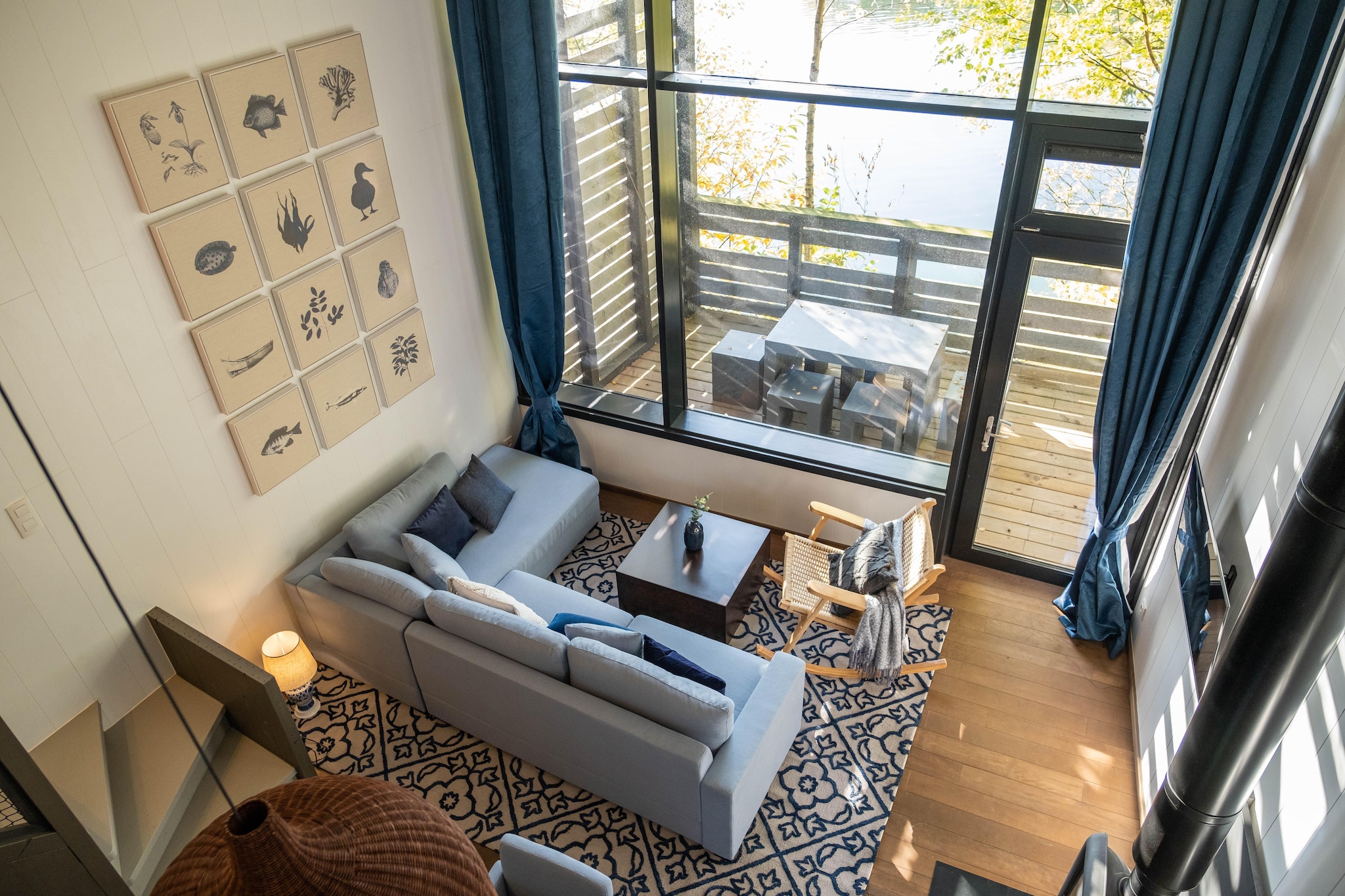 Sky Pad: Lakeside Retreat