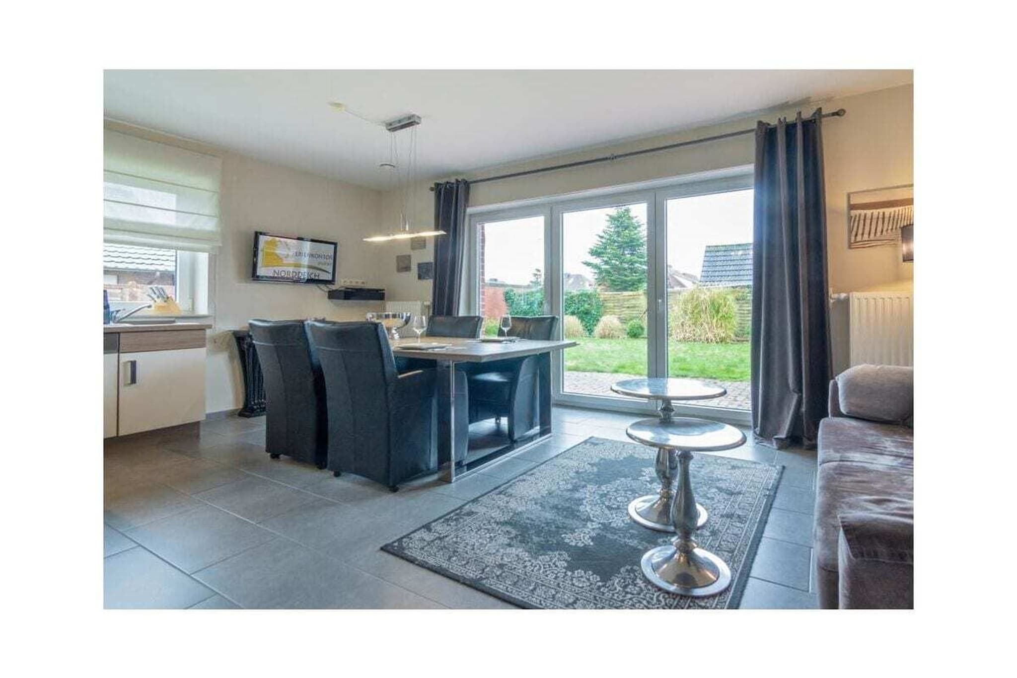 496911 - Eetkamer