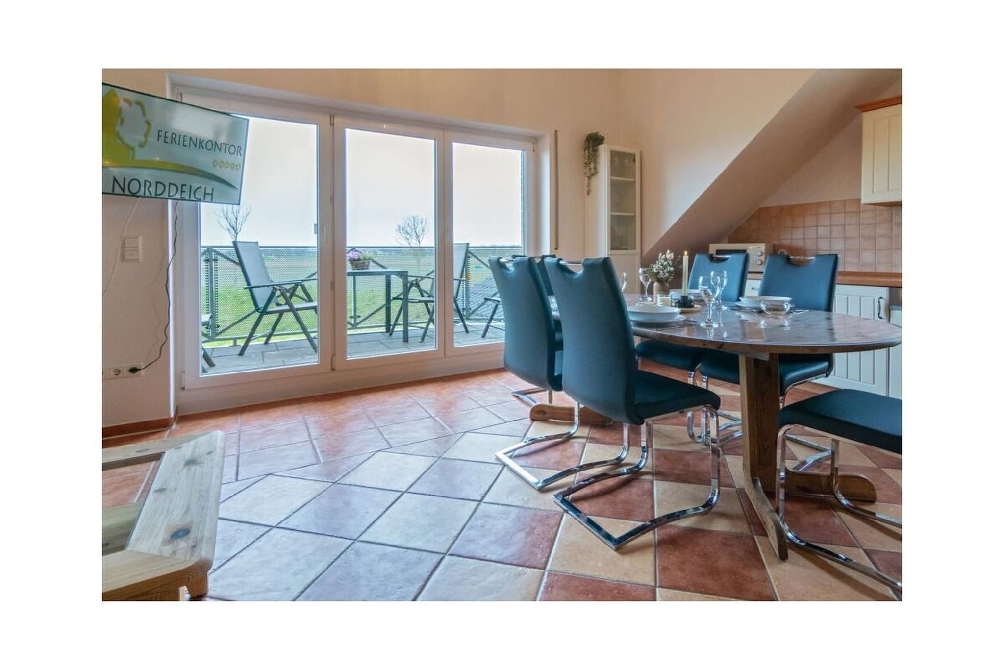 496914 - Esszimmer