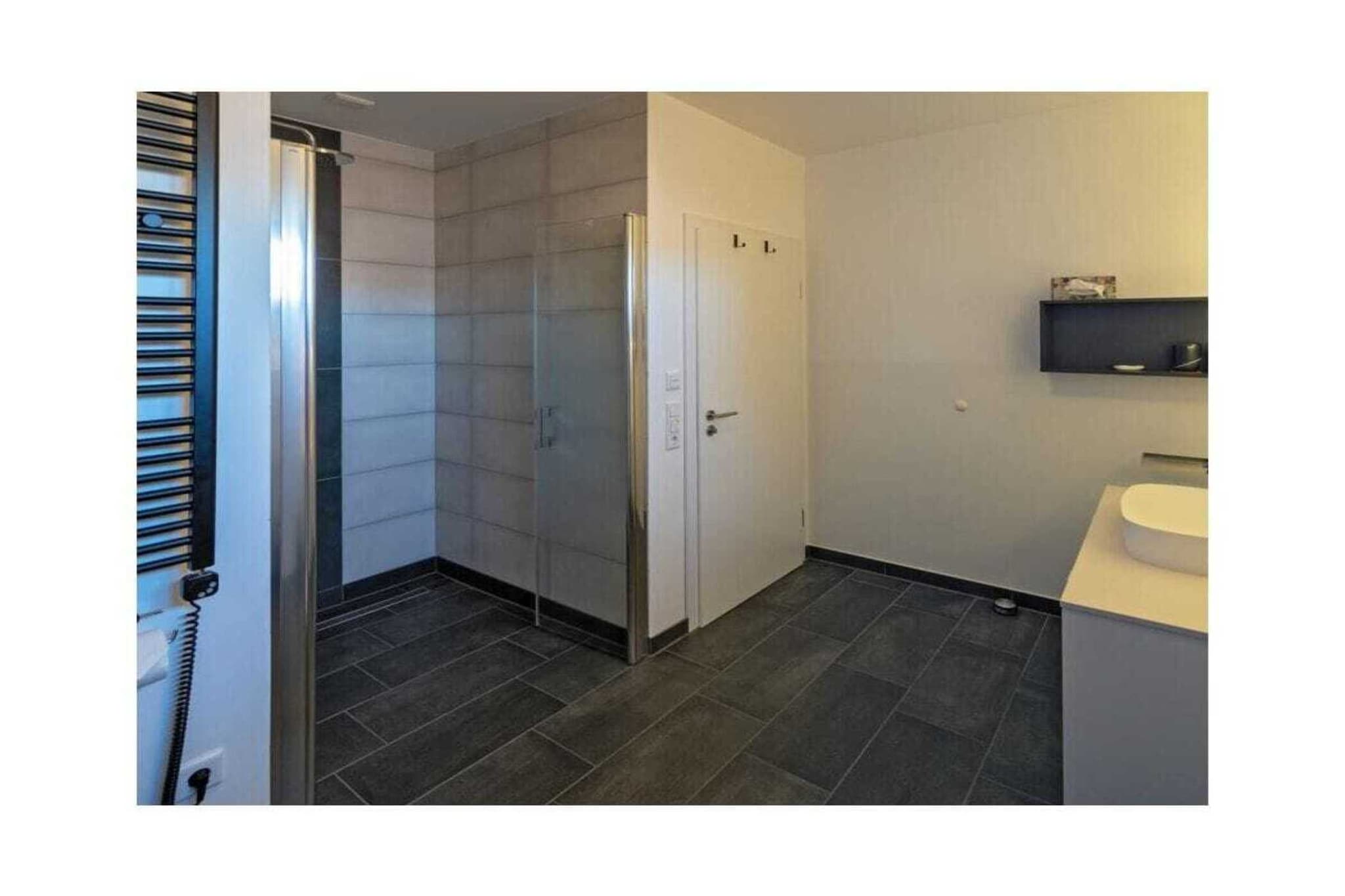 496918-Bathroom