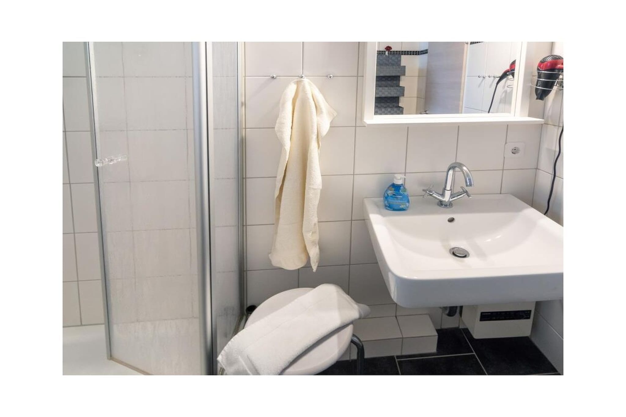 496921 - Badkamer