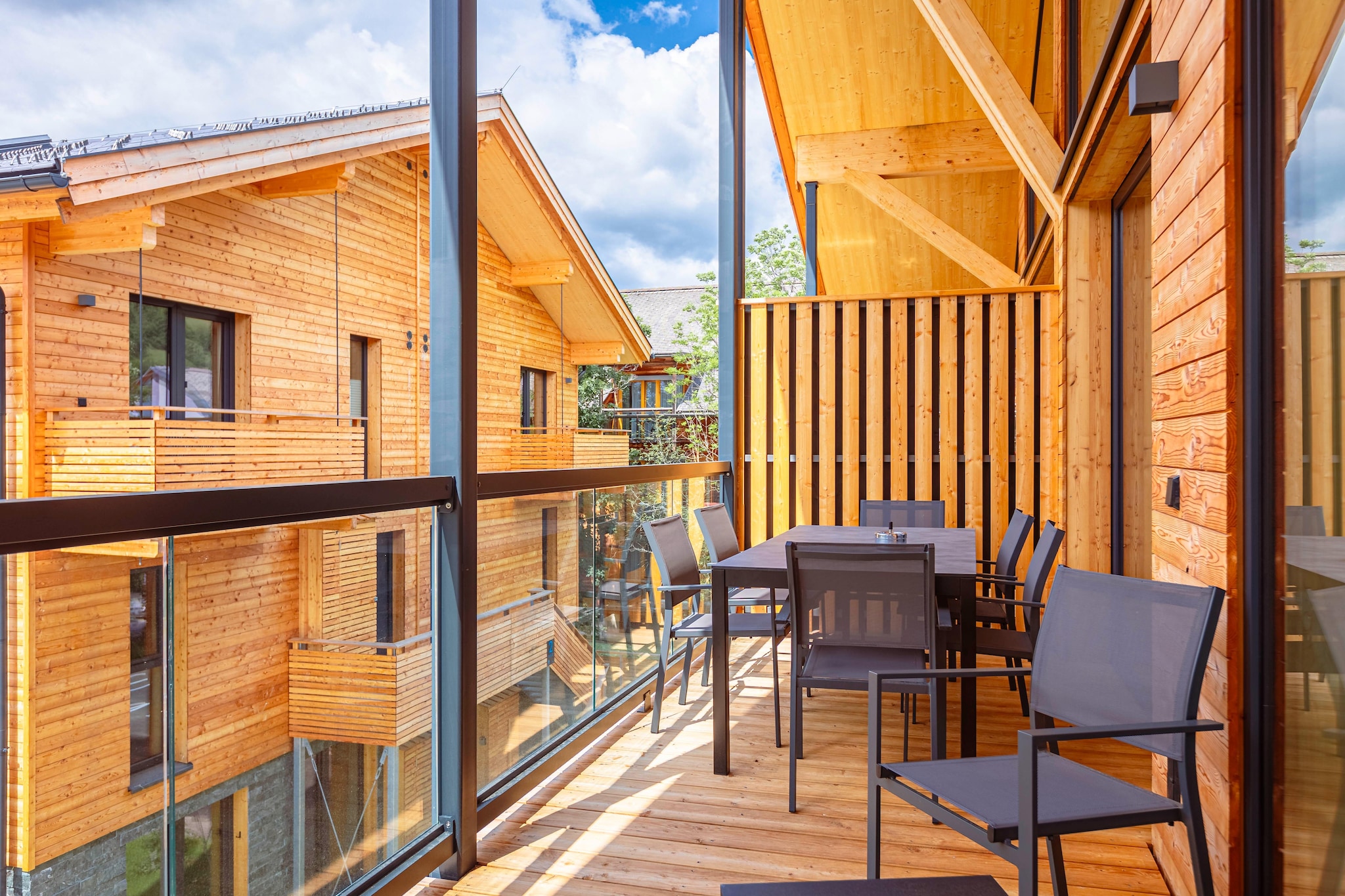 Stylish penthouse with sauna (No Deposit)