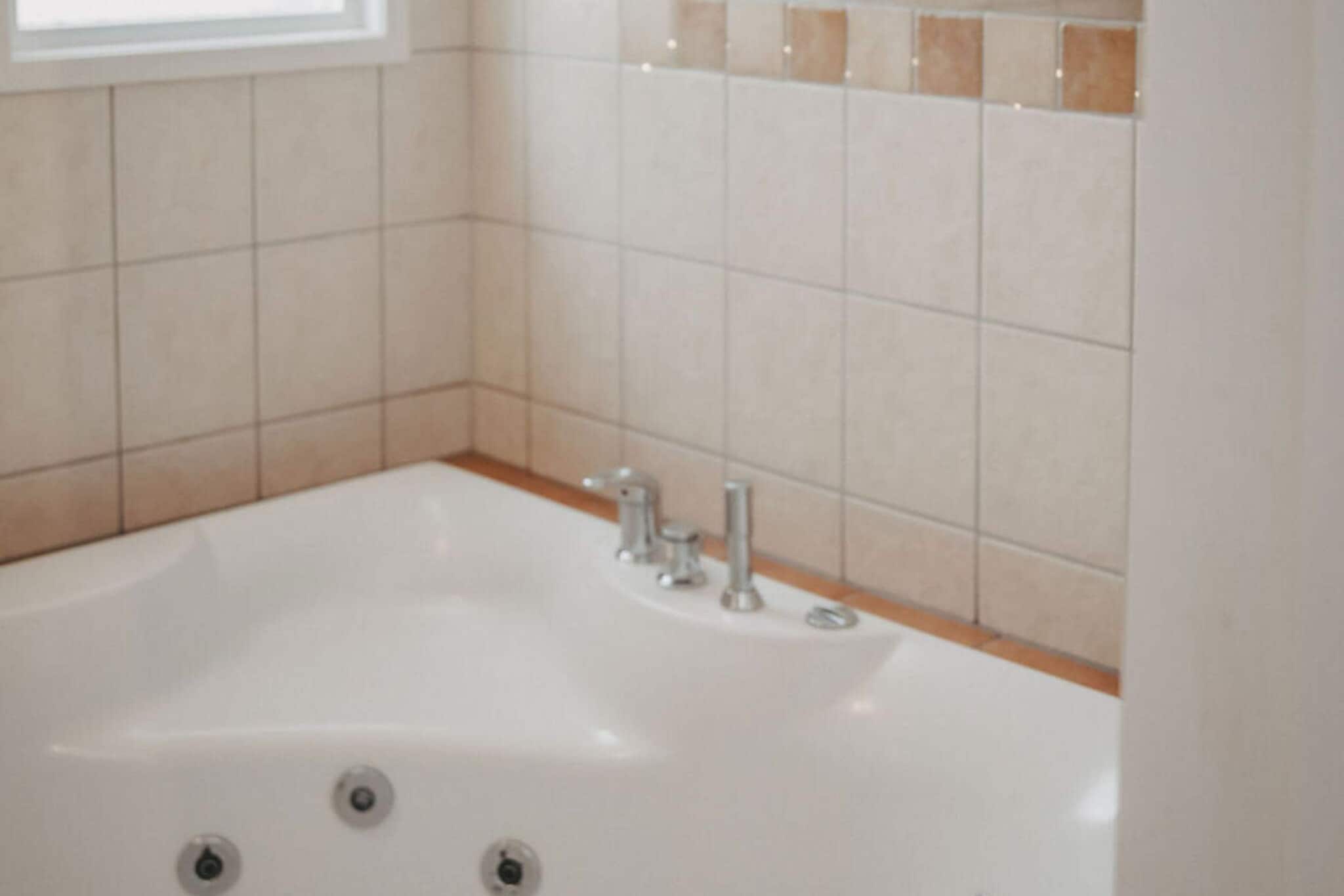 4-sterrenkamer met gratis ontbijt en bubbelbad - Binnen