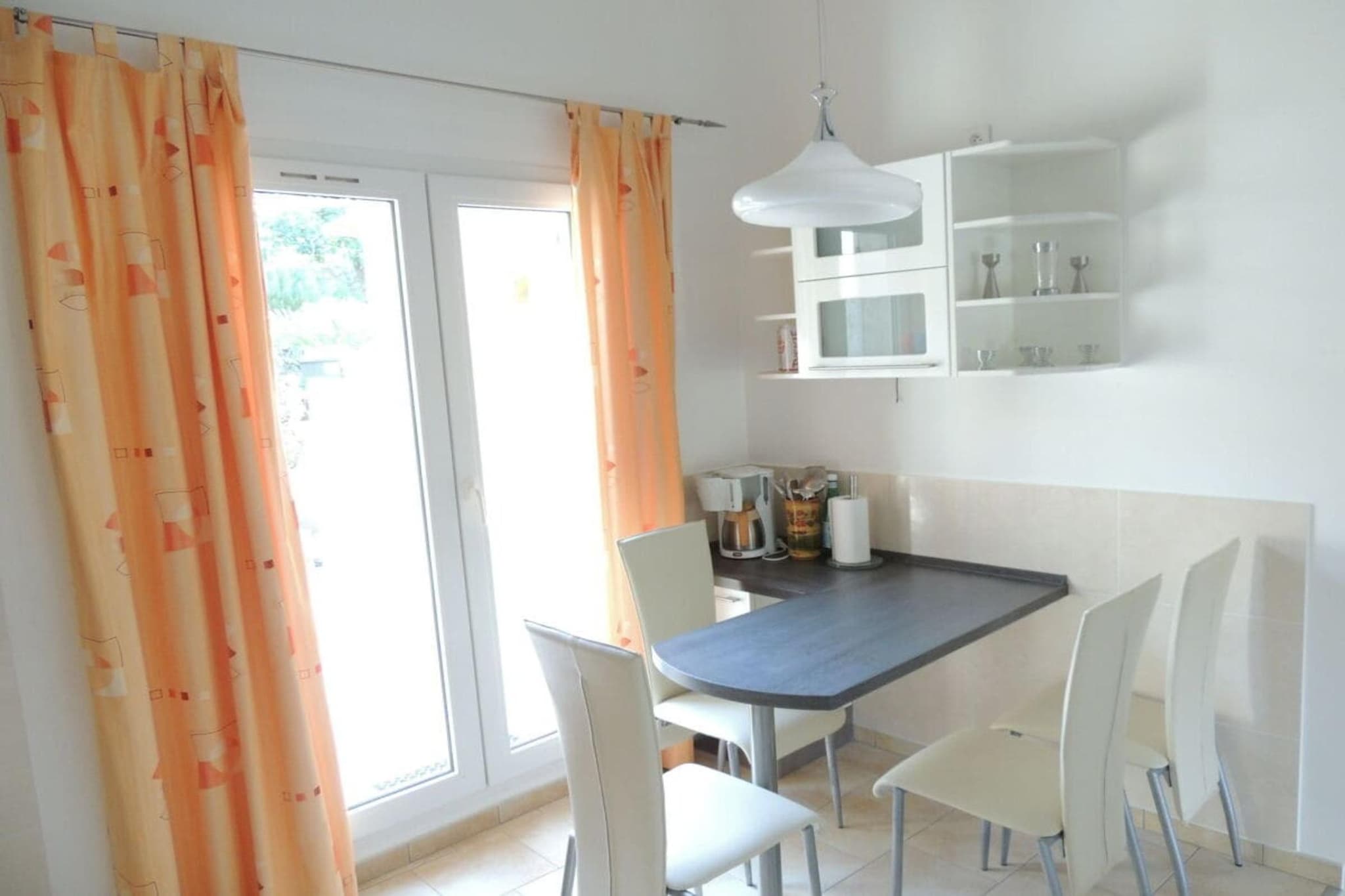 80149-Eetkamer