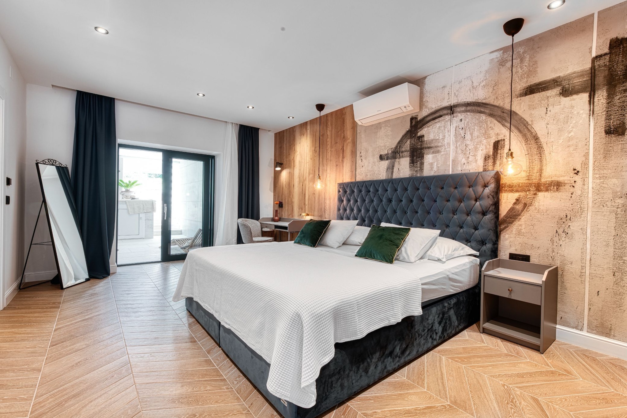 Luxury SPA B.one Apartment - Two Bedroom Apartment with Private Pool and Hot Tub