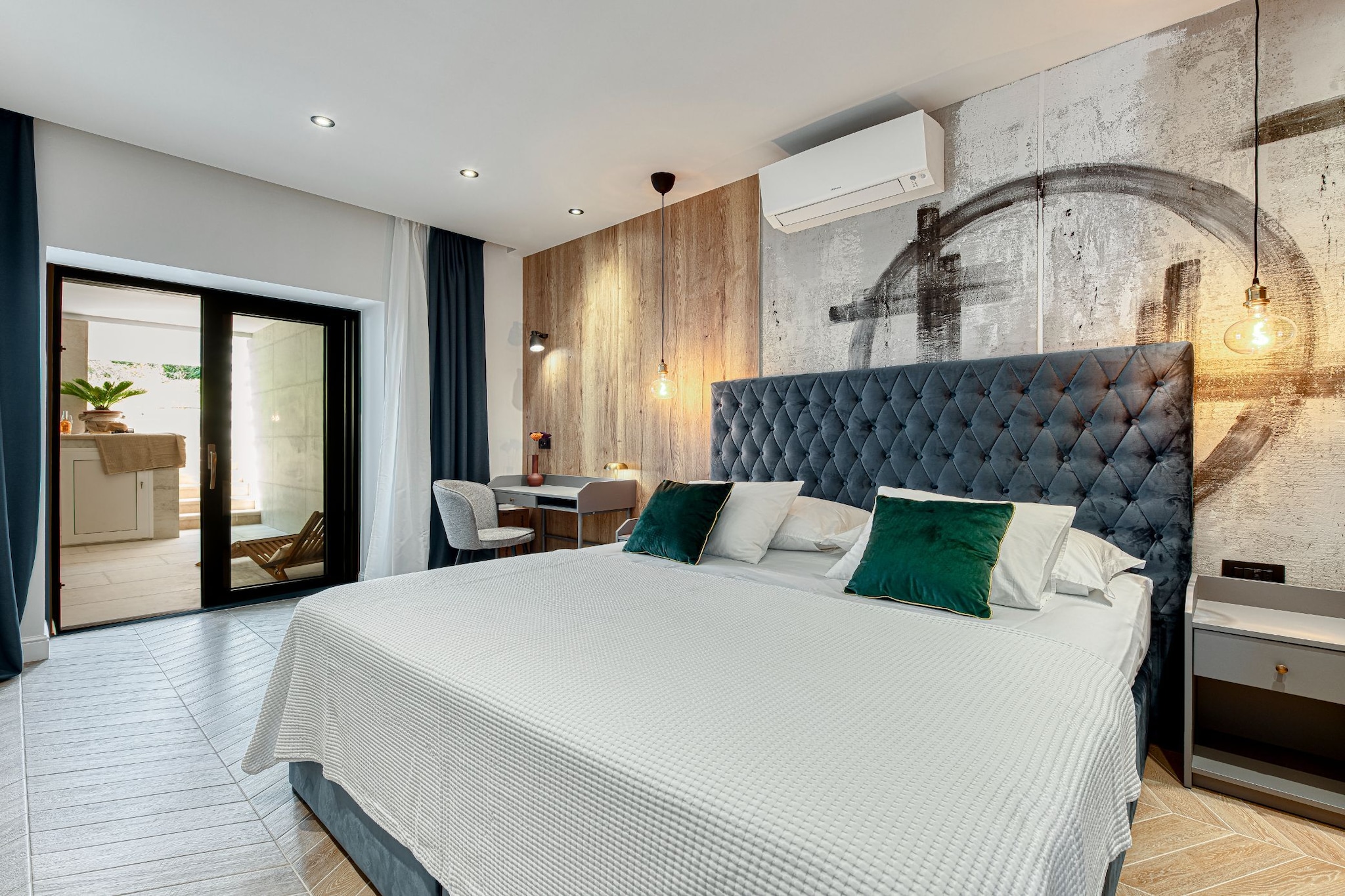 Luxury SPA B.one Apartment - Two Bedroom Apartment with Private Pool and Hot Tub-Chambre