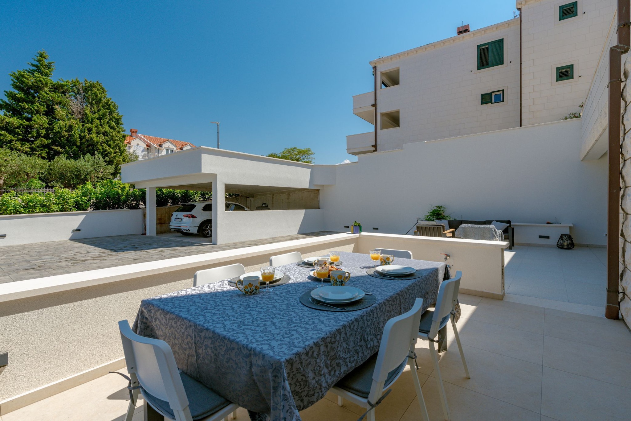 Luxury SPA B.one Apartment - Two Bedroom Apartment with Private Pool and Hot Tub-Piscine