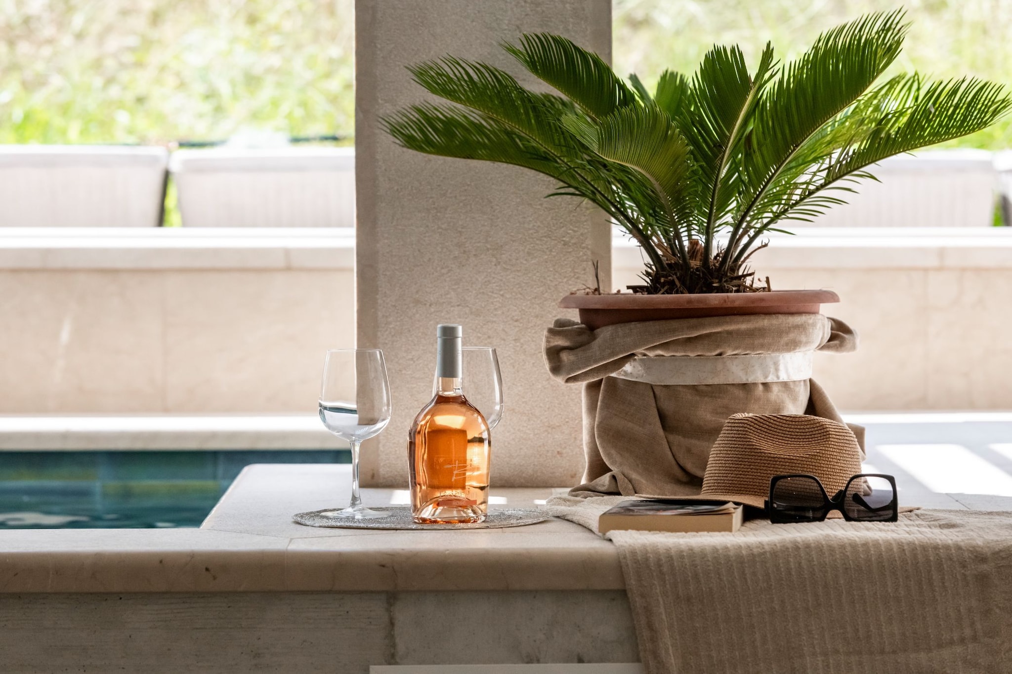 Luxury SPA B.one Apartment - Two Bedroom Apartment with Private Pool and Hot Tub-Piscine