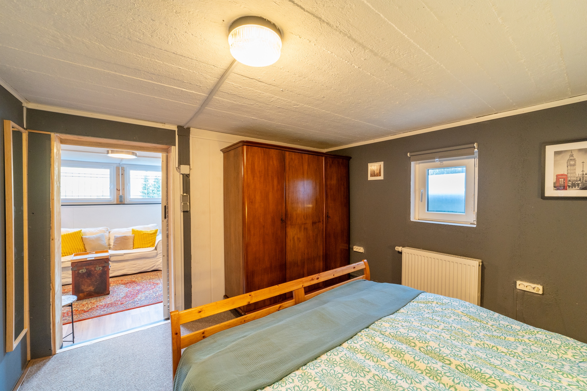 Bed Room