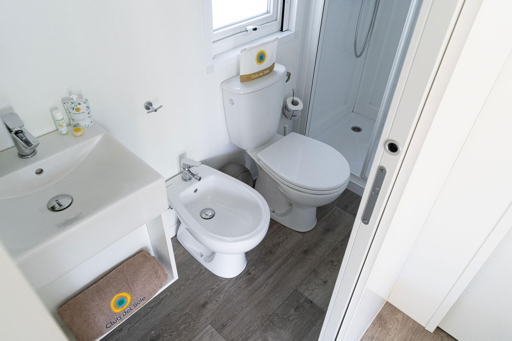 Lodge in Rimini Family Village near the beach