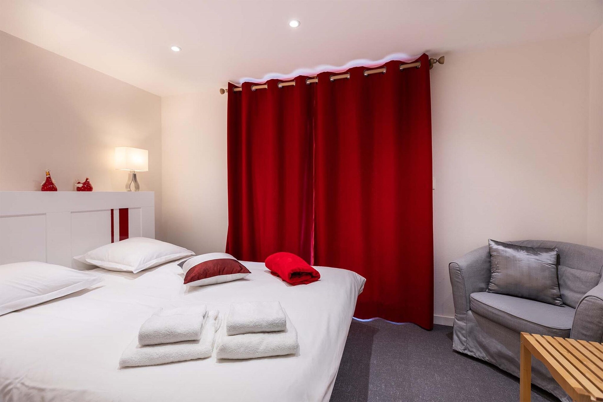 Bed Room