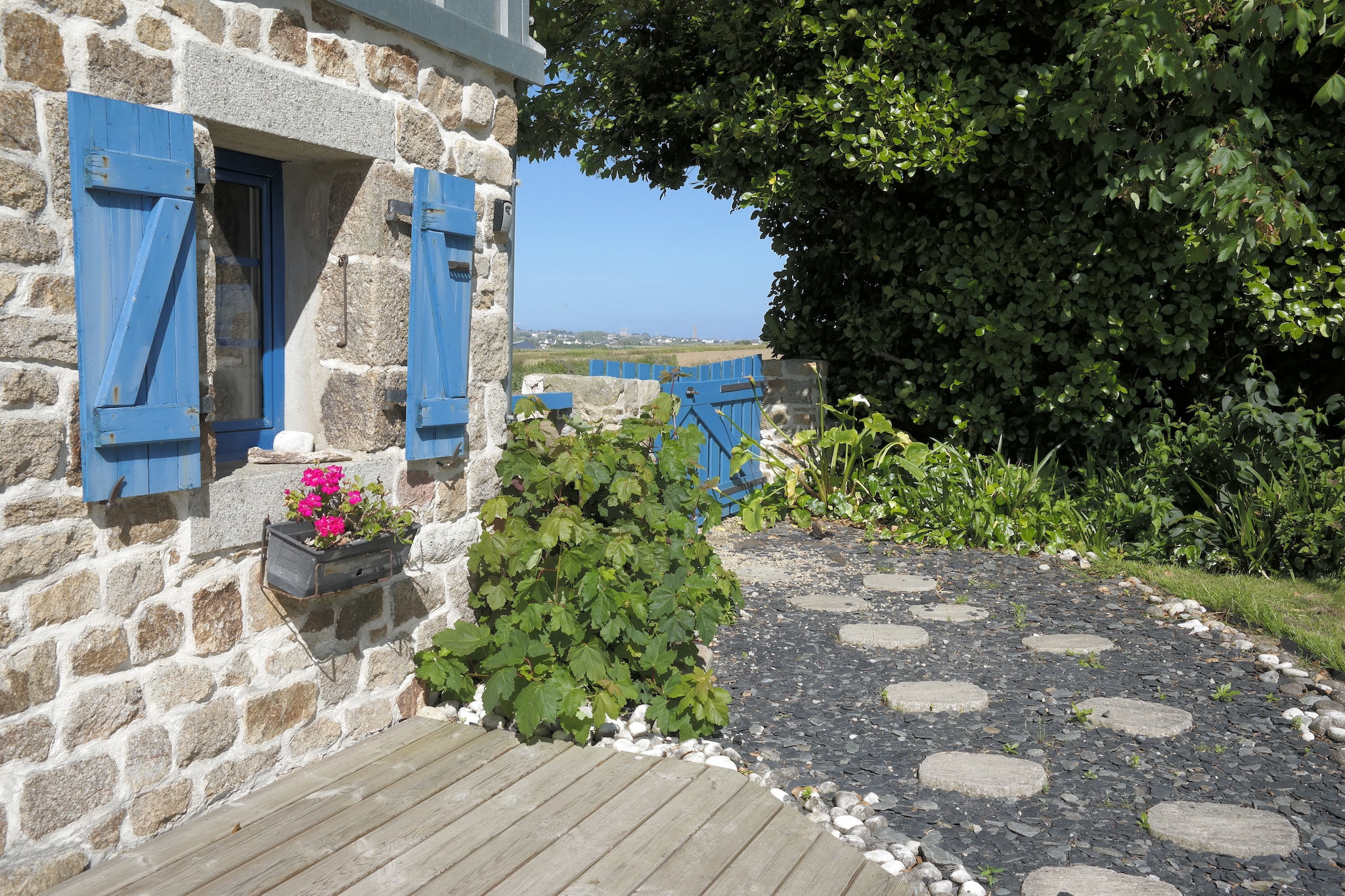 Maison de pêcheur Plougoulm-Buitenkant zomer