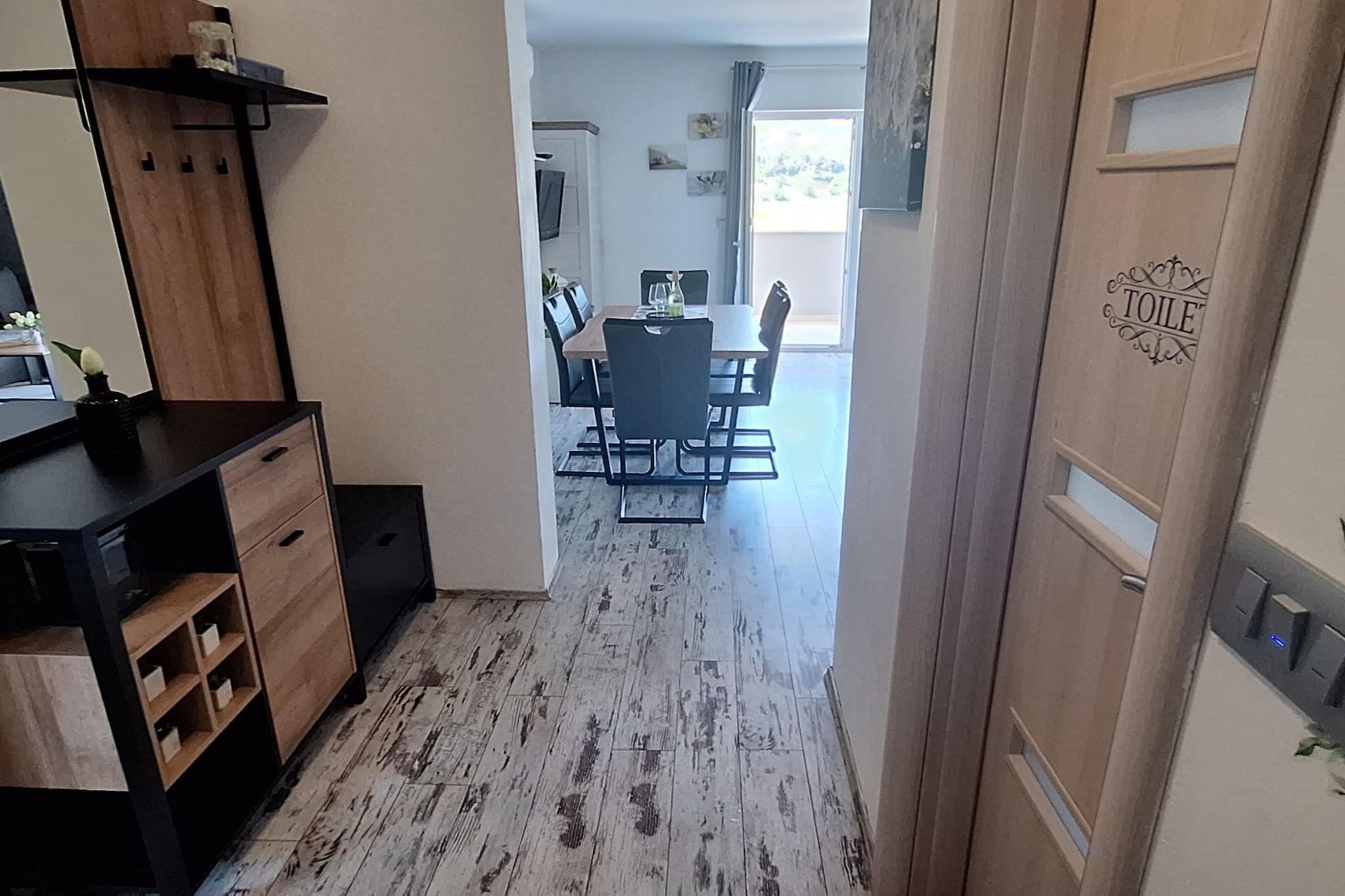 Belisima Delux - One Bedroom Apartment  With Sea View-Kitchen