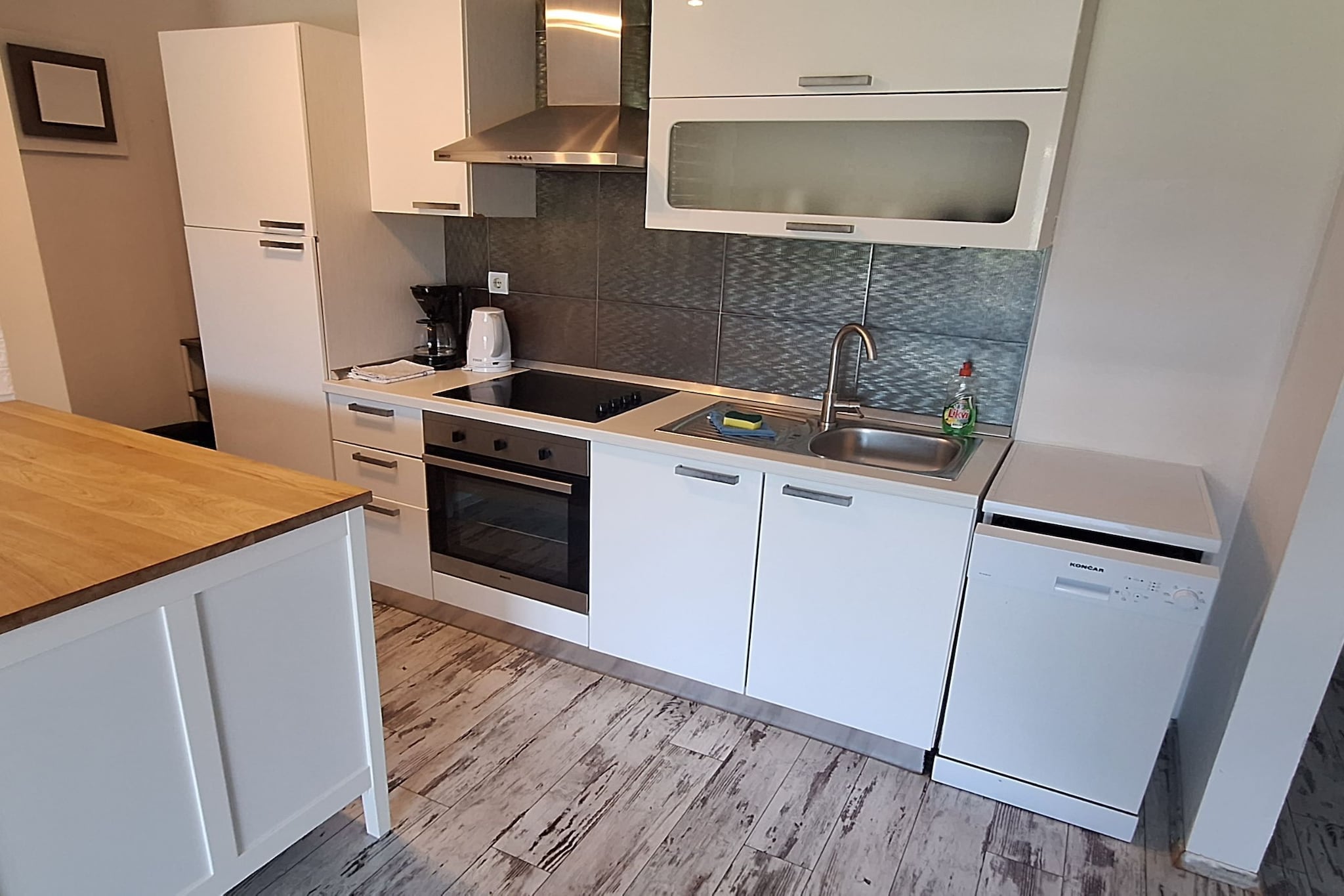 Belisima Delux - One Bedroom Apartment  With Sea View-Kitchen