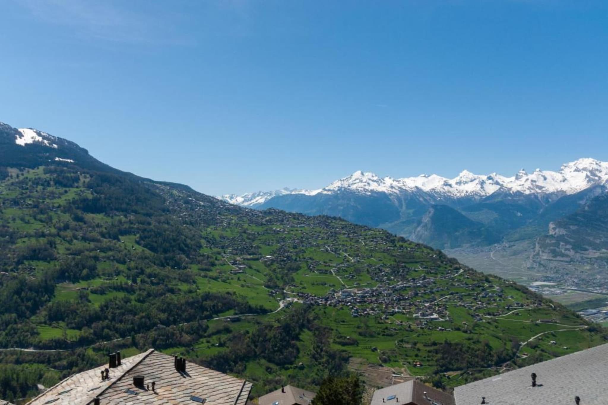 Combyre C 024 -COMFORTABLE apartment 4 pers-Gebieden zomer 5km
