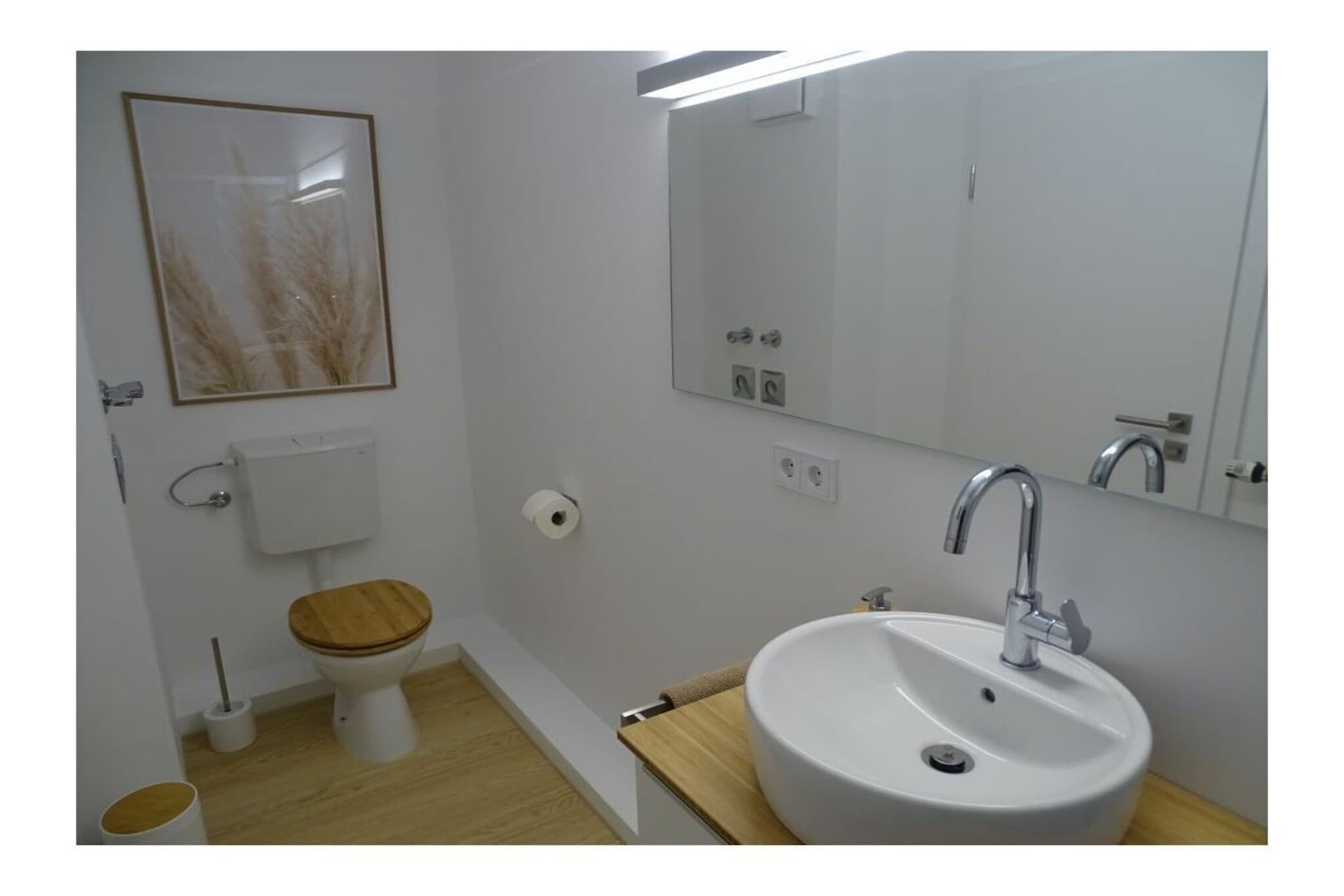 330250-Badkamer