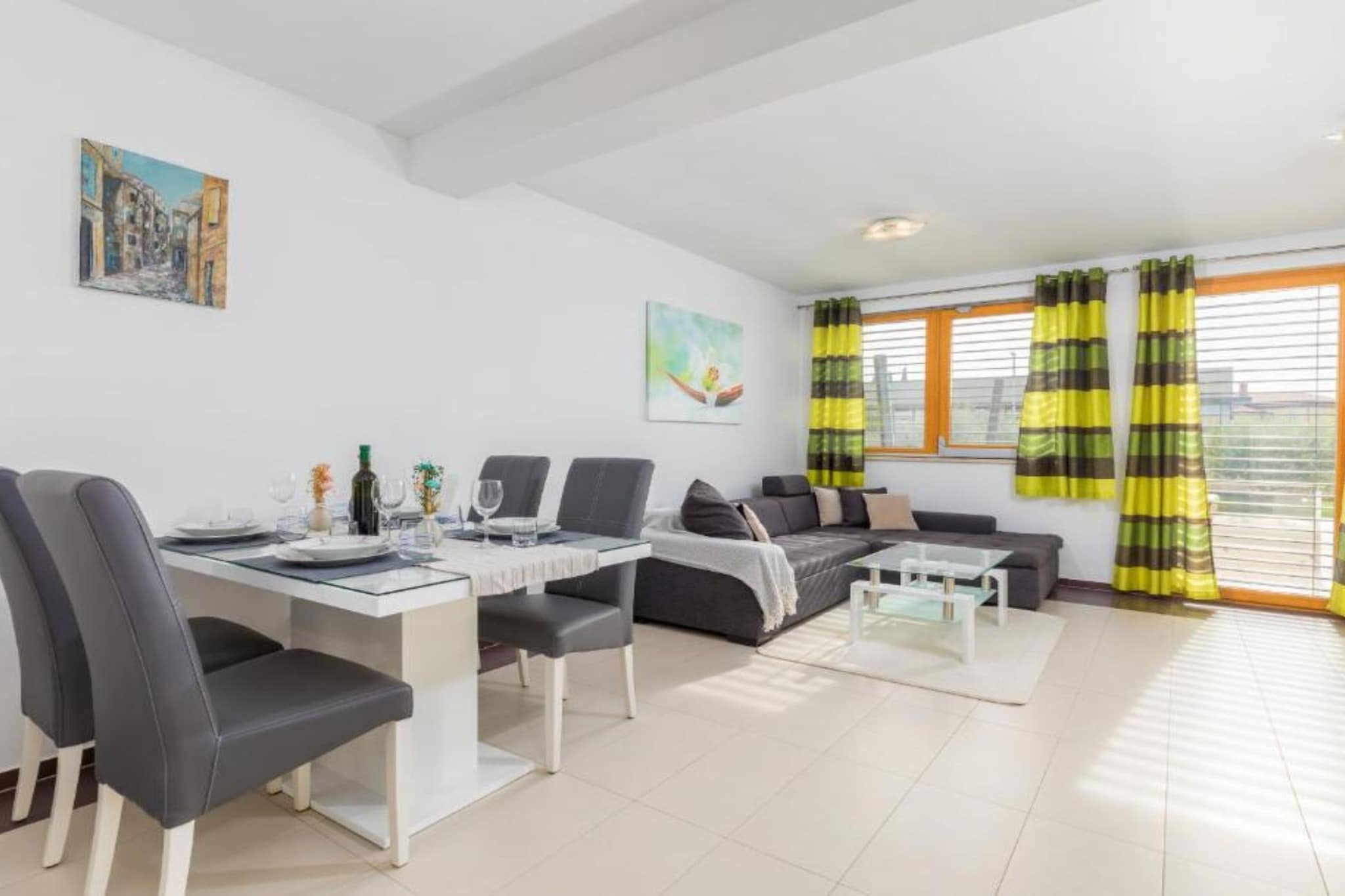 Villa  Casa Gigi With Swimming pool - Four bedroom villa-Woonkamer