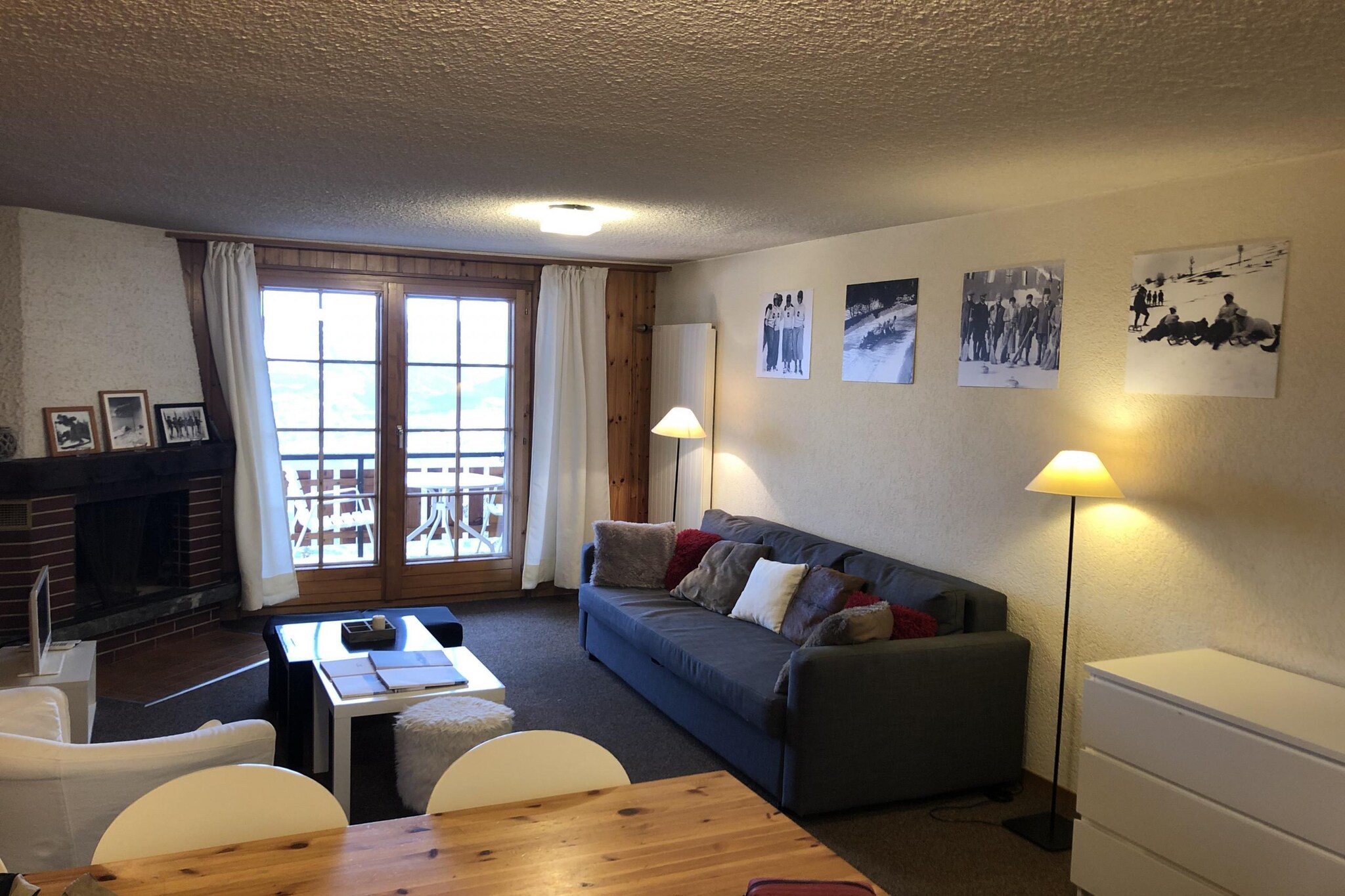 This spacious apartment in Veysonnaz accommodates up to 8 guests, making it perfect for families or groups. It features three bedrooms, including a bunk bed, and a living room with a sofa bed for additional sleeping arrangements. The apartment is pet-friendly and includes a balcony with garden furniture, offering beautiful views of the Rhône Valley. Guests can enjoy complimentary access to various activities and services in the area.

Situated just 750 meters from the cable car, the apartment provides easy access to skiing and hiking trails, ideal for outdoor enthusiasts. Local shops and restaurants are only 2 km away, ensuring all essential amenities are within reach. The location is well-connected, with nearby bus and train stations facilitating travel to surrounding areas, making exploring the beautiful Swiss Alps convenient.

The fully equipped open kitchen is designed for convenience, featuring essential appliances such as a refrigerator, microwave, oven, dishwasher, and necessary dishes and utensils. Additional amenities include a laundry and ski room within the building, outdoor parking (subject to availability), and elevator access. With these facilities, the apartment ensures a comfortable and enjoyable stay for all guests, providing everything needed for a memorable holiday in the mountains.