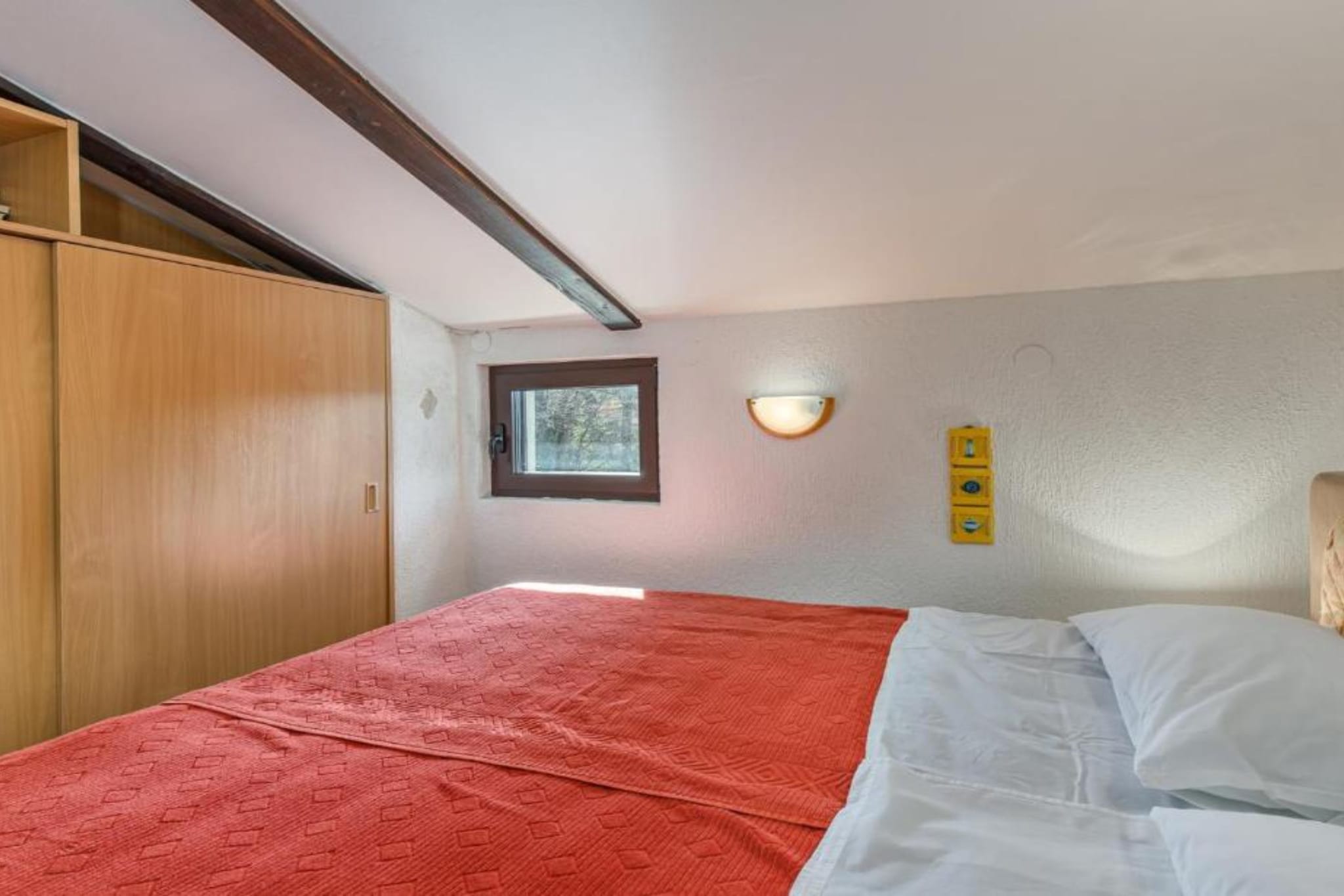 Apartment Villa Mirna - Three Bedroom Apartment with Balcony and  Sea View
