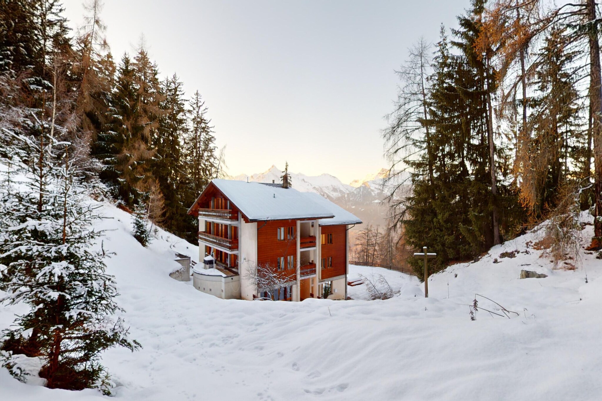 Chalet de l'Ours-Exterieur winter