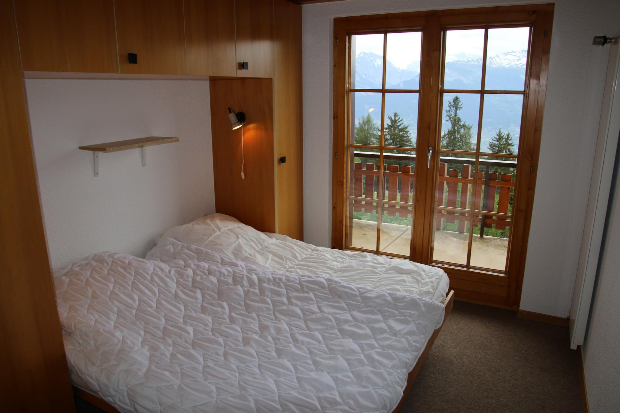 Extravagant apartment with view