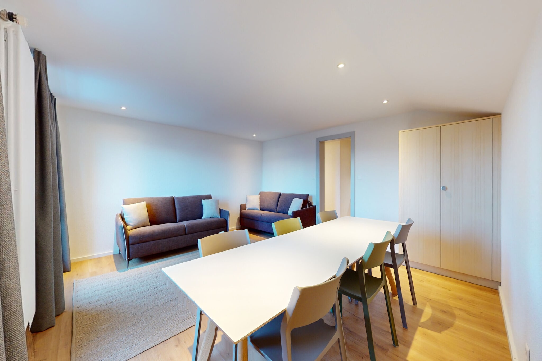 Chalet de l'Ours VUE & NATURE Appart Pregny 8 pers-Eetkamer