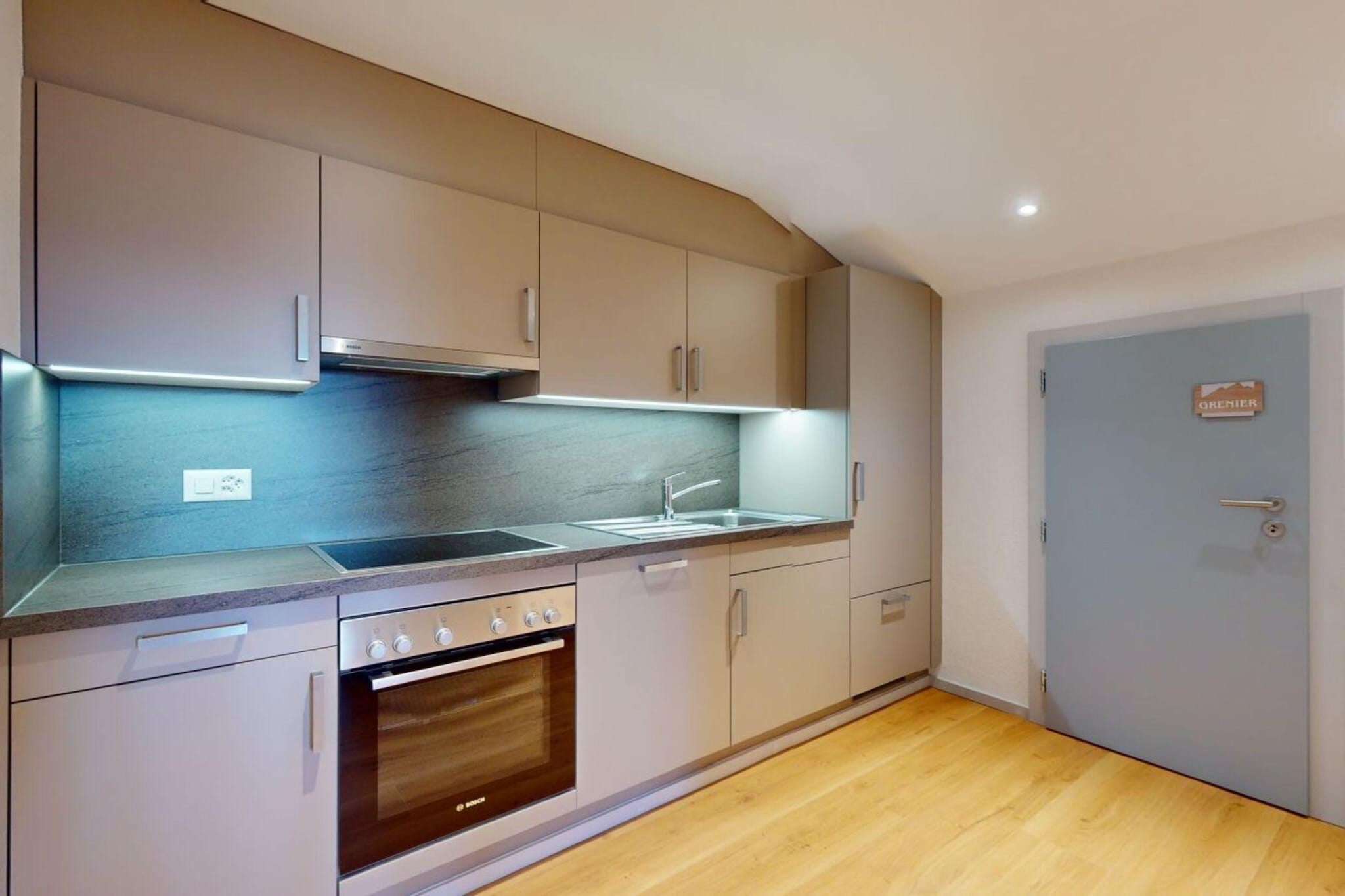 Chalet de l'Ours VUE & NATURE Appart Pregny 8 pers-Keuken