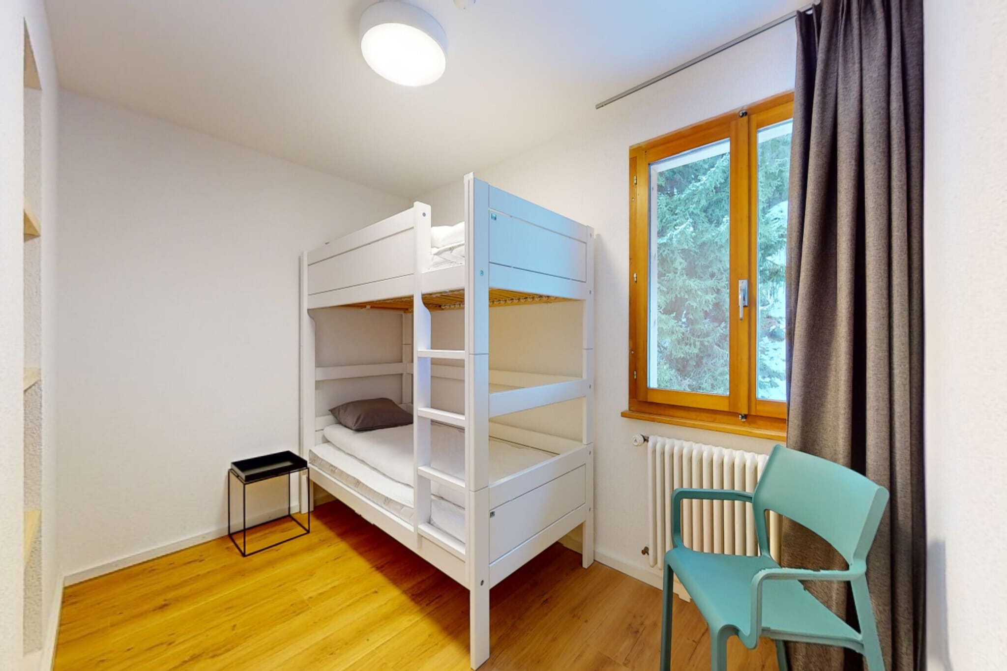 Chalet de l'Ours AUTHENTIC Etage Penthes 14 pers-Slaapkamer