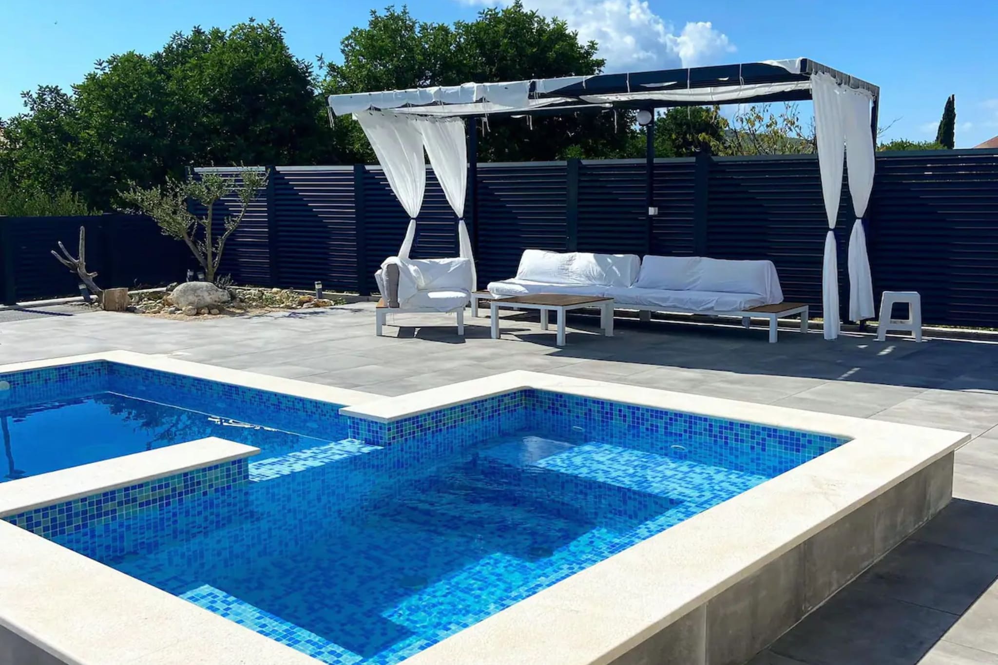 Villa Stipea - Four Bedroom Villa with Swimming Pool