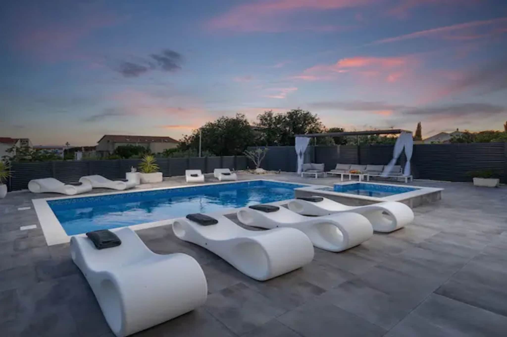 Villa Stipea - Four Bedroom Villa with Swimming Pool