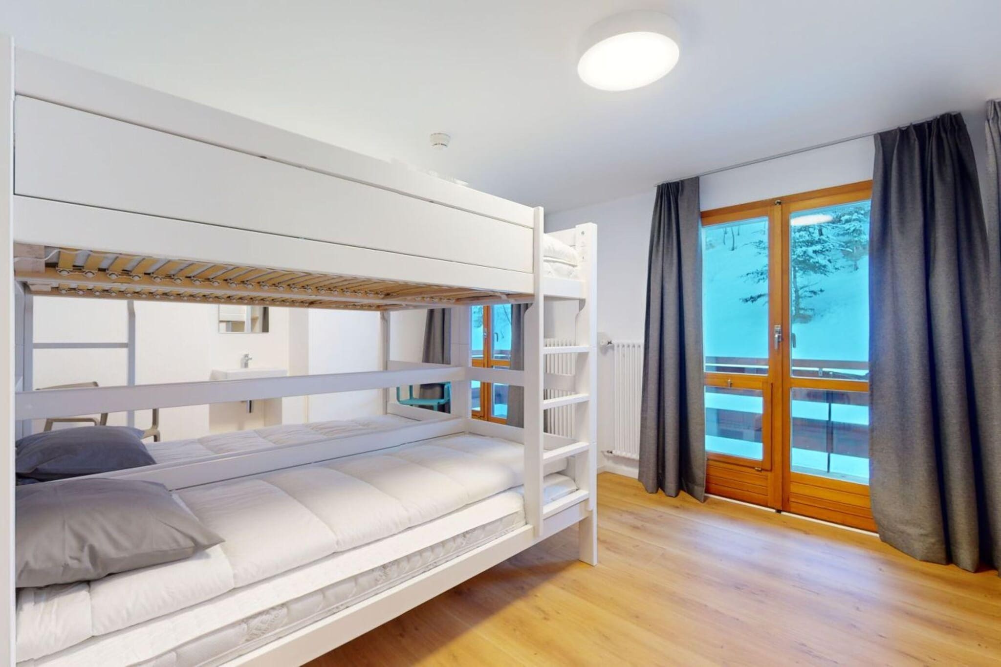 Chalet de l'Ours AUTHENTIC Étage Tournay 12 pers-Badkamer