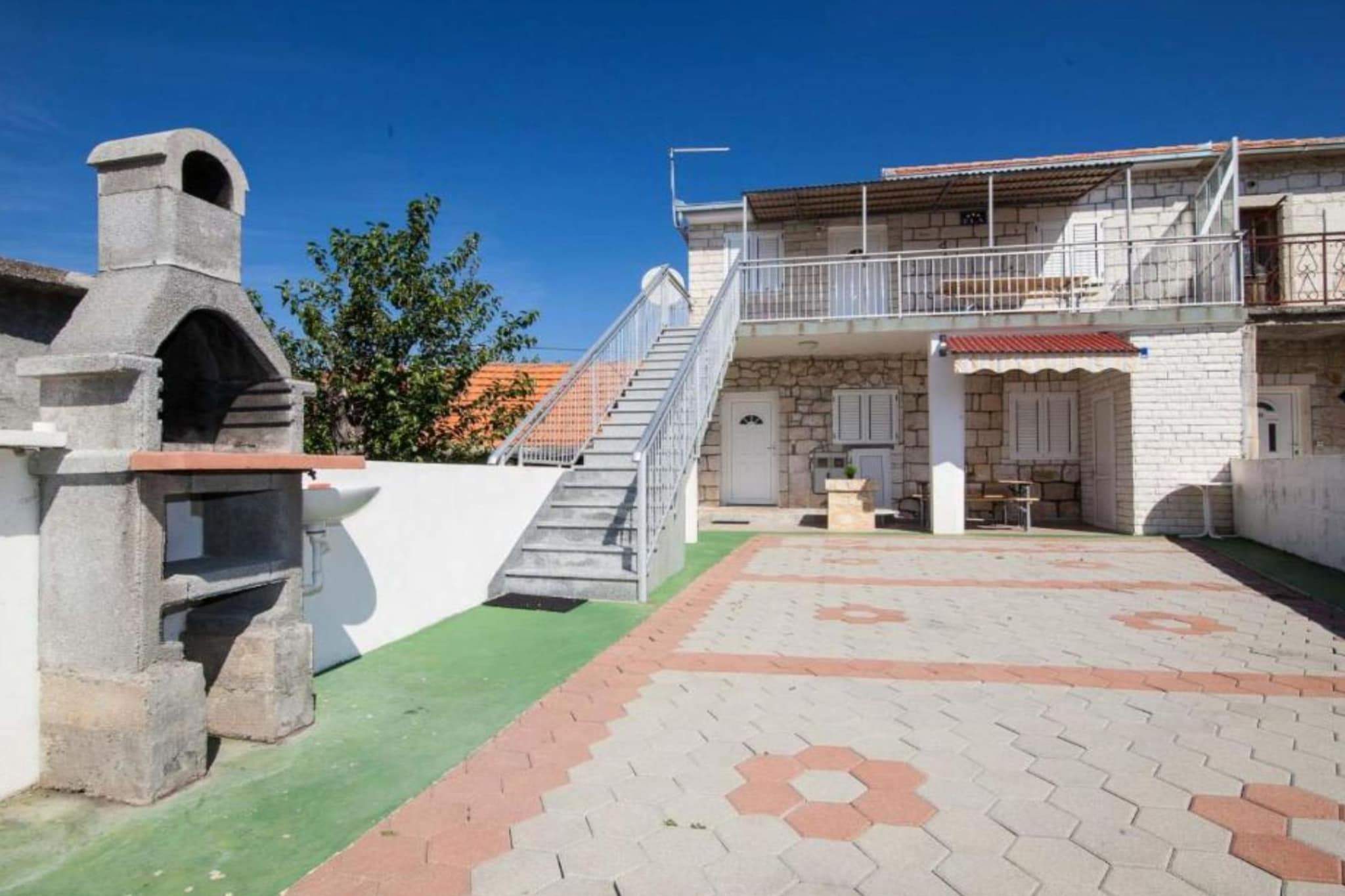 Holiday Home Miriam - Four Bedroom Holiday Home with Terrace-Outdoor