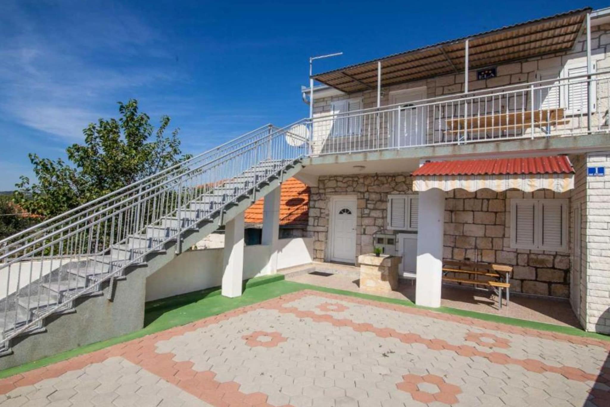Holiday Home Miriam - Four Bedroom Holiday Home with Terrace-Outdoor