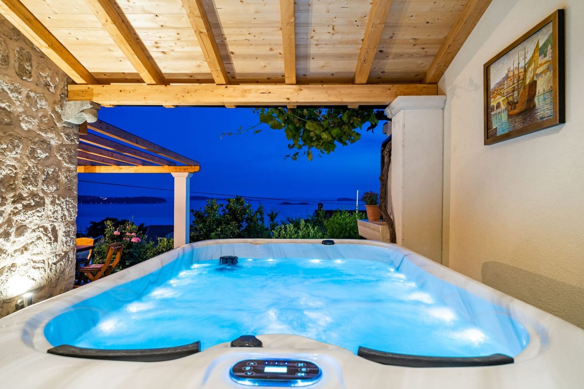 Apartment Fortuno - One Bedroom Apartment with Terrace and Sea View-Spa
