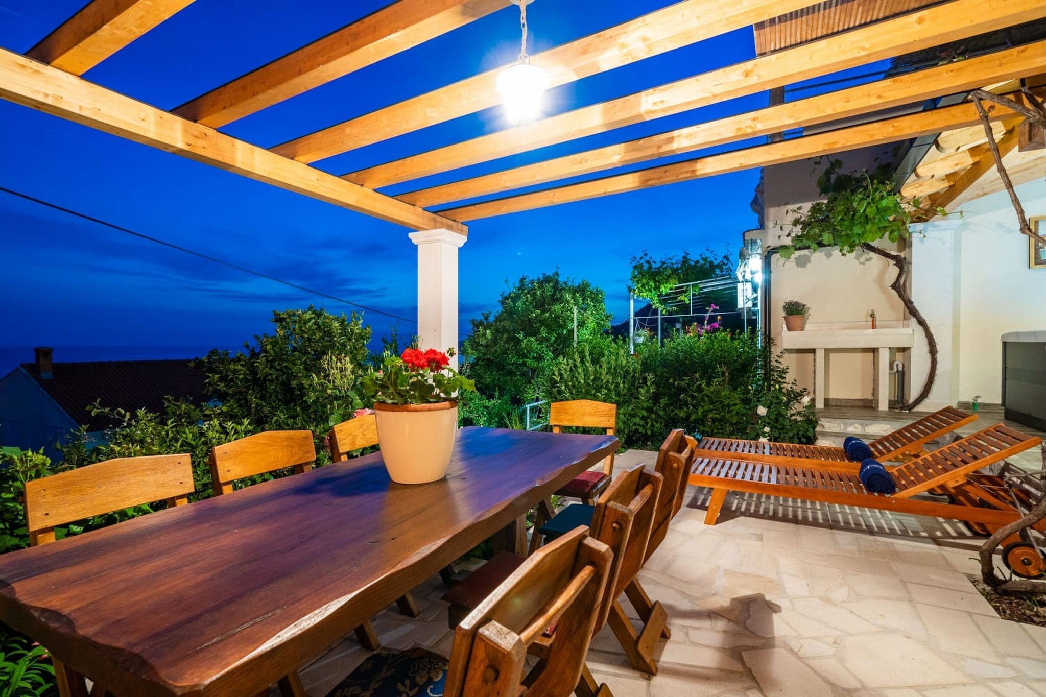Apartment Fortuno - One Bedroom Apartment with Terrace and Sea View-Buitenlucht