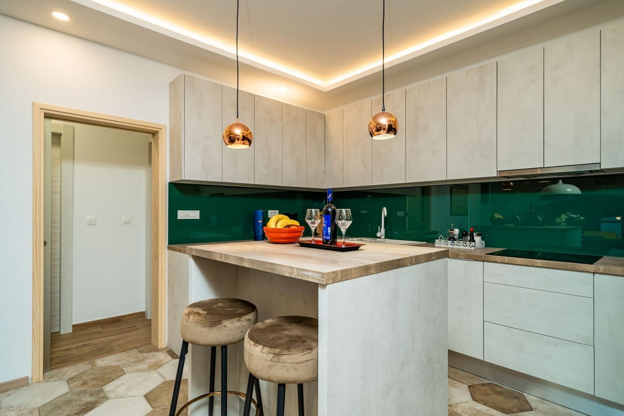 Apartment Fortuno - One Bedroom Apartment with Terrace and Sea View-Keuken