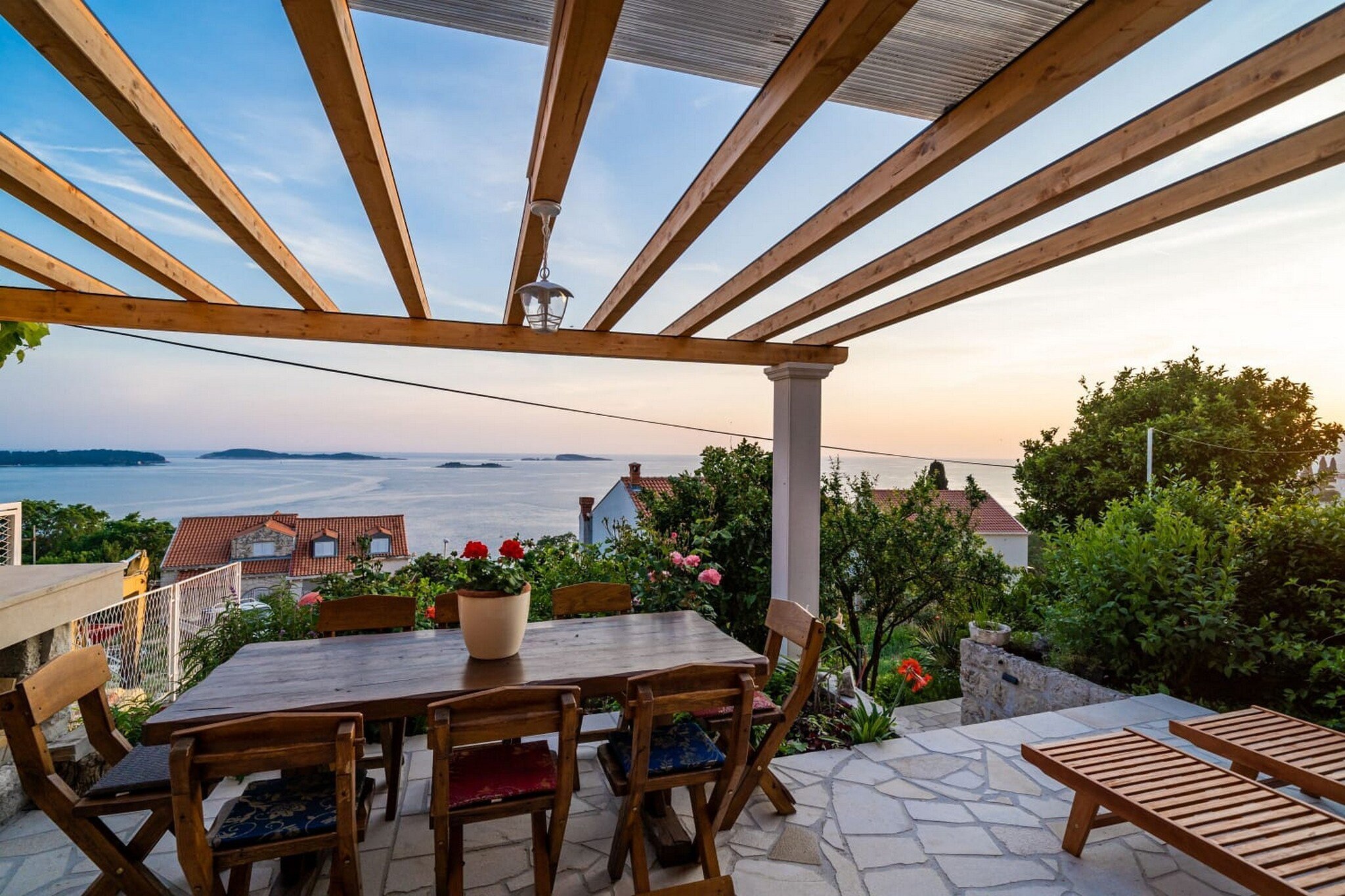 Apartment Fortuno - One Bedroom Apartment with Terrace and Sea View-Uitzicht