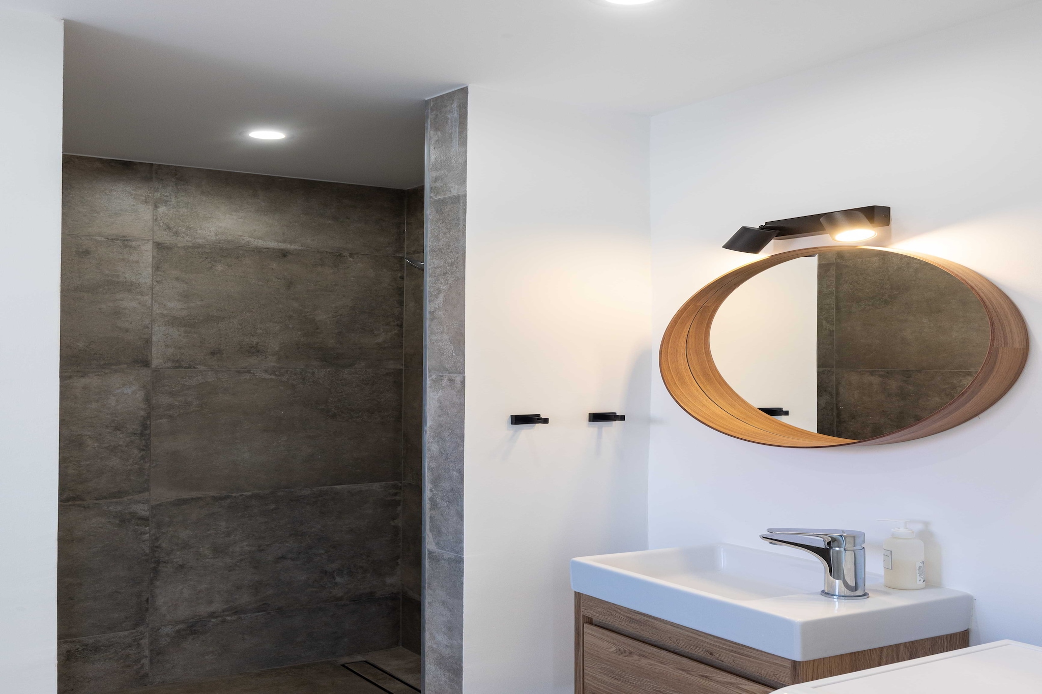 Room Odin - Double room - 3-Badezimmer