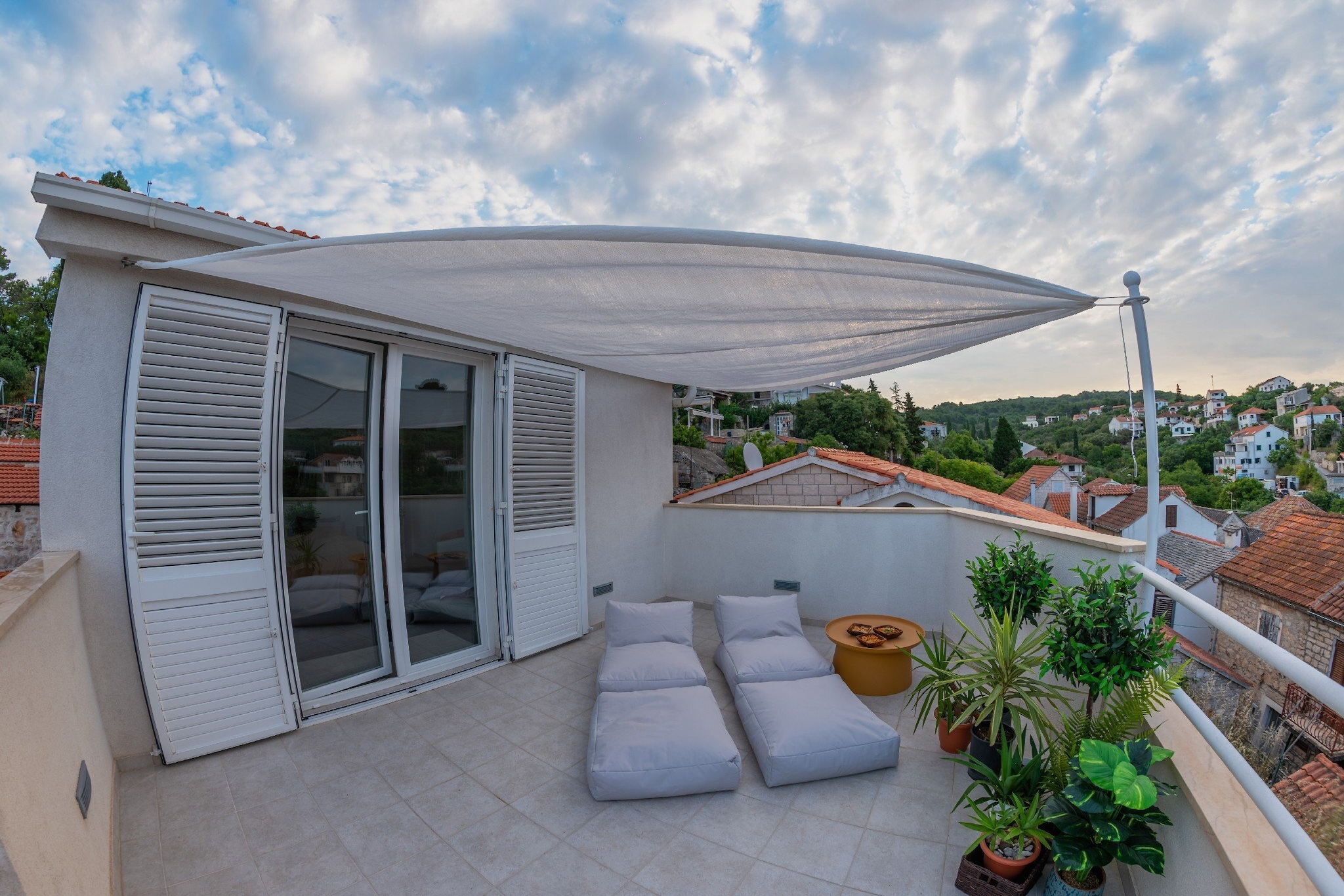 Holiday Home Lea - Three Bedroom Holiday Home with Terrace and Sea View-Terrace