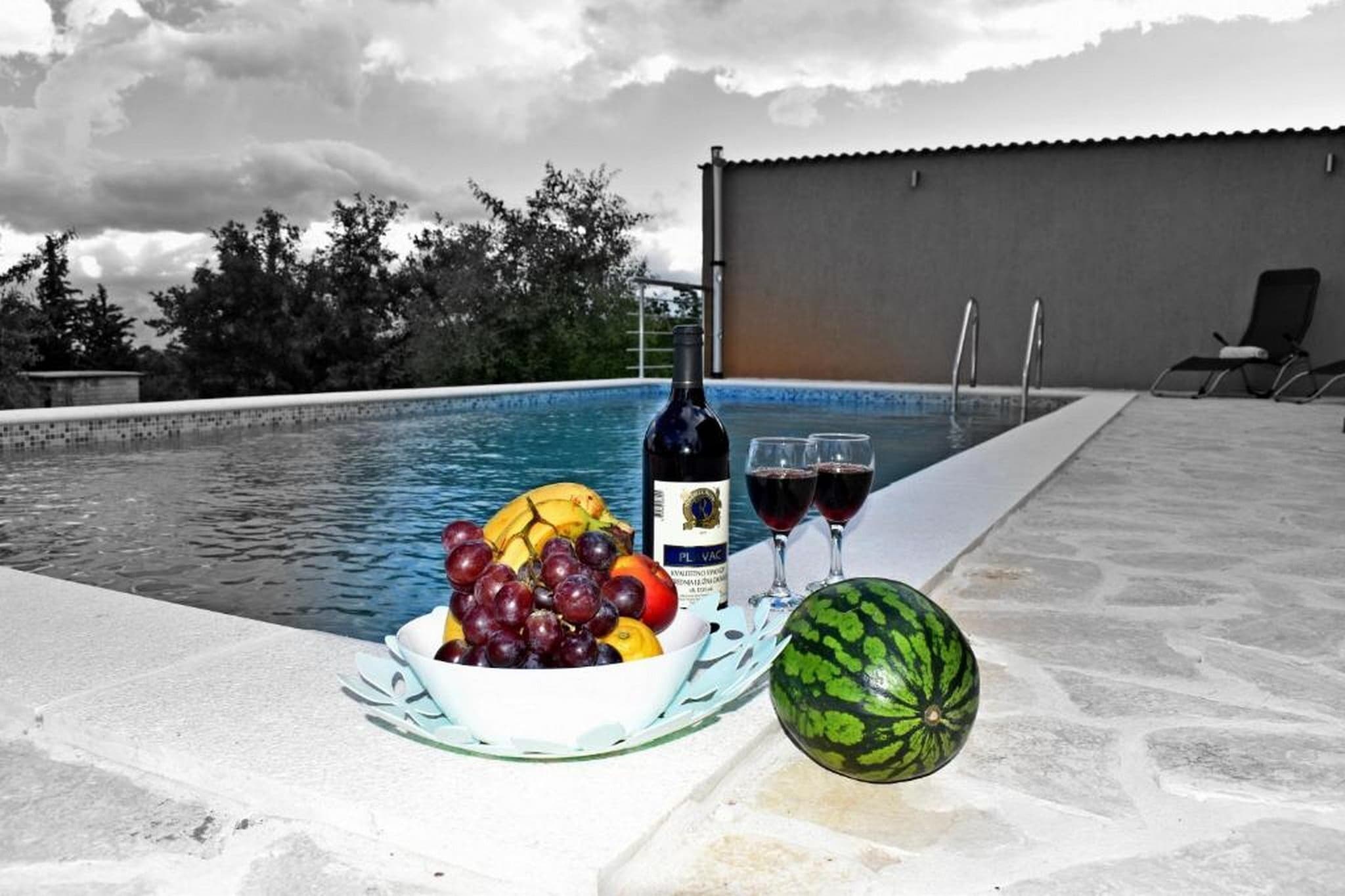 Ferienhaus Villa Stella - Three bedroom Villa with Swimming pool-Pool