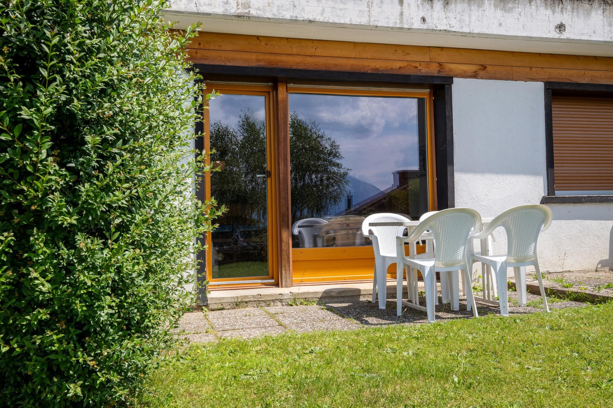 Pet-friendly apt. with mountain views