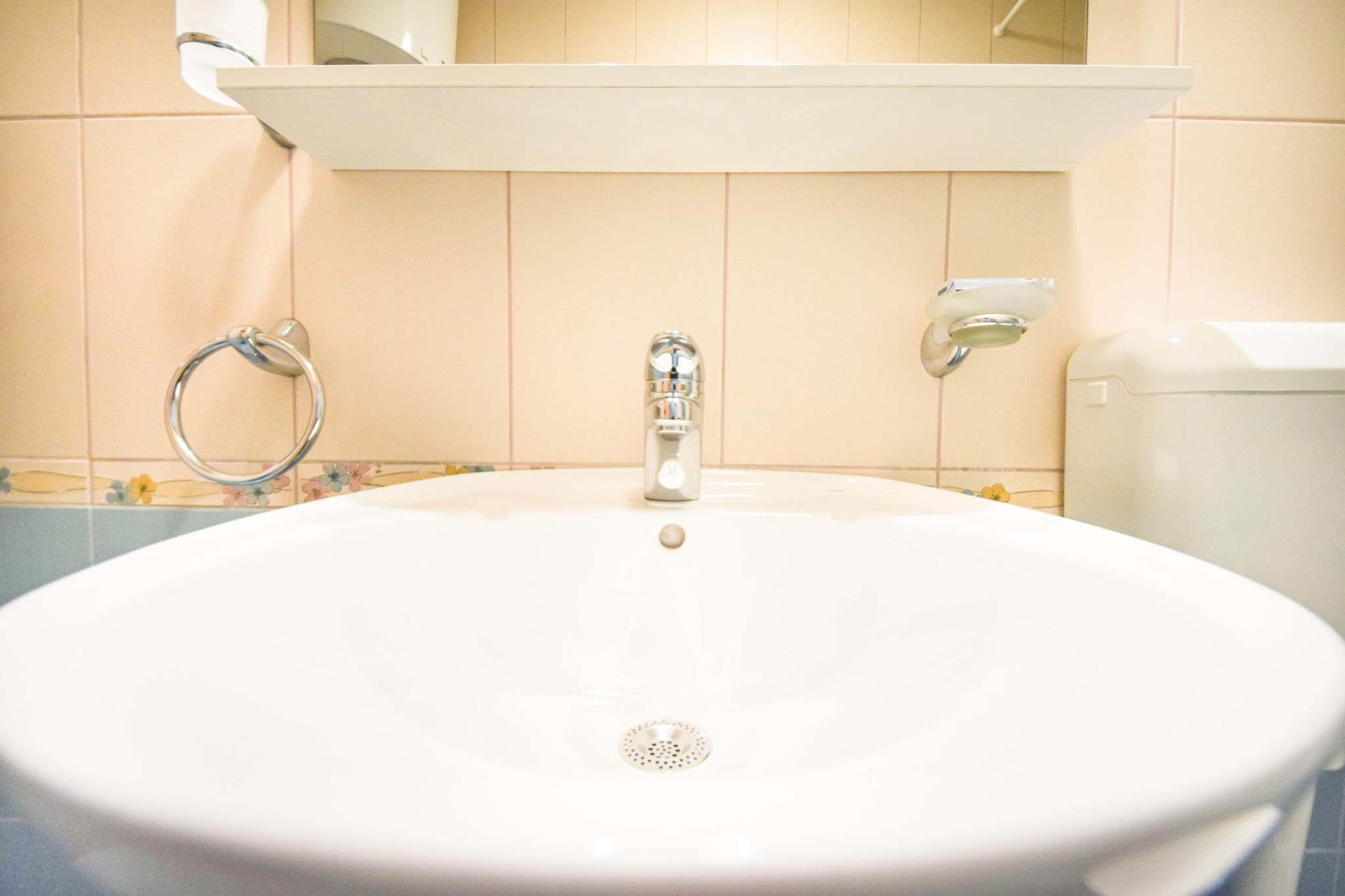 Apartments Gracin - One Bedroom Apartment with Terrace (A1)-Salle de bain